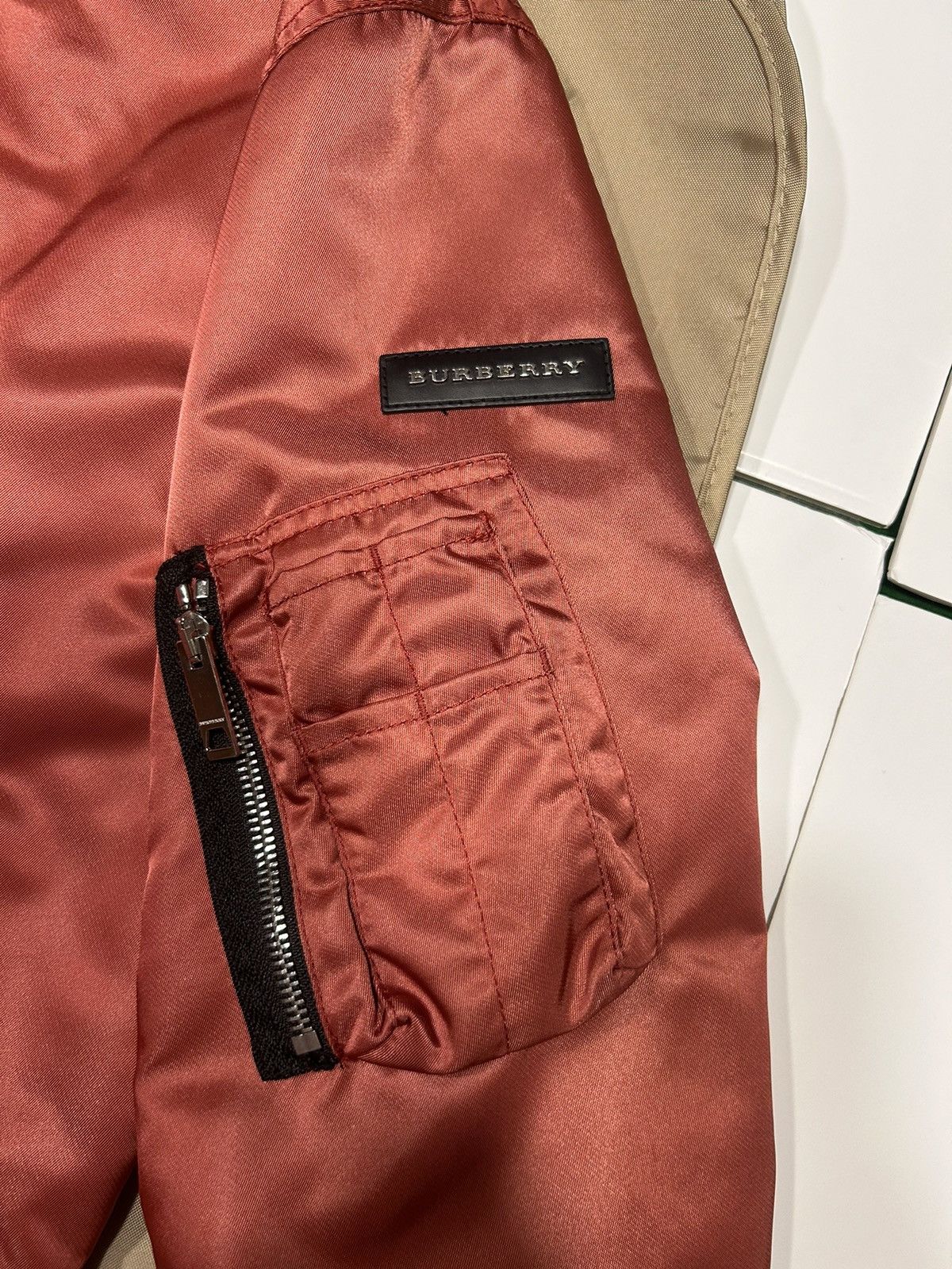 Burberry × Vintage burberry red vintage bomber jacket Size US S / EU 44-46 / 1 - 2 Thumbnail
