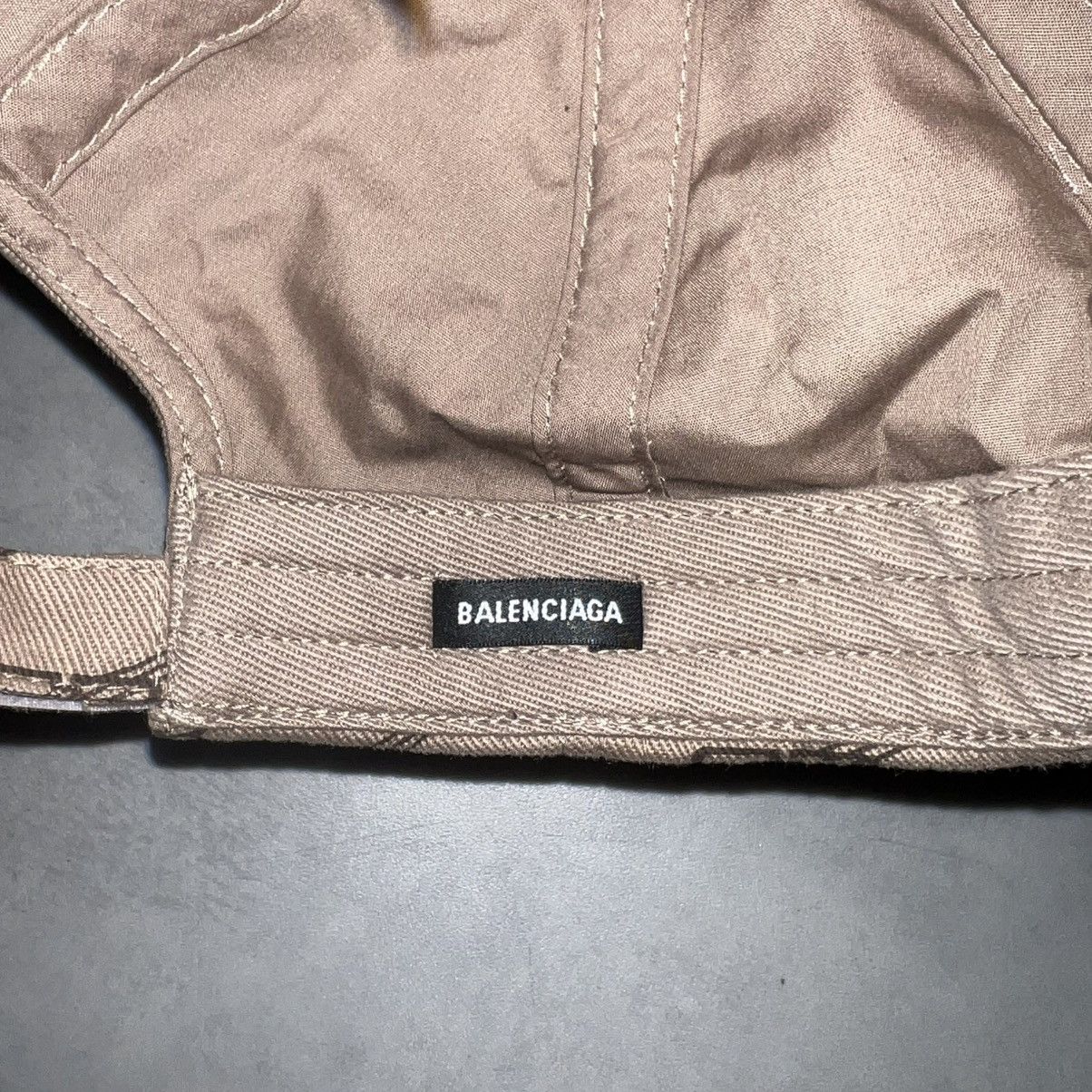 Balenciaga Balenciaga Monogram Cap Size ONE SIZE - 4 Thumbnail