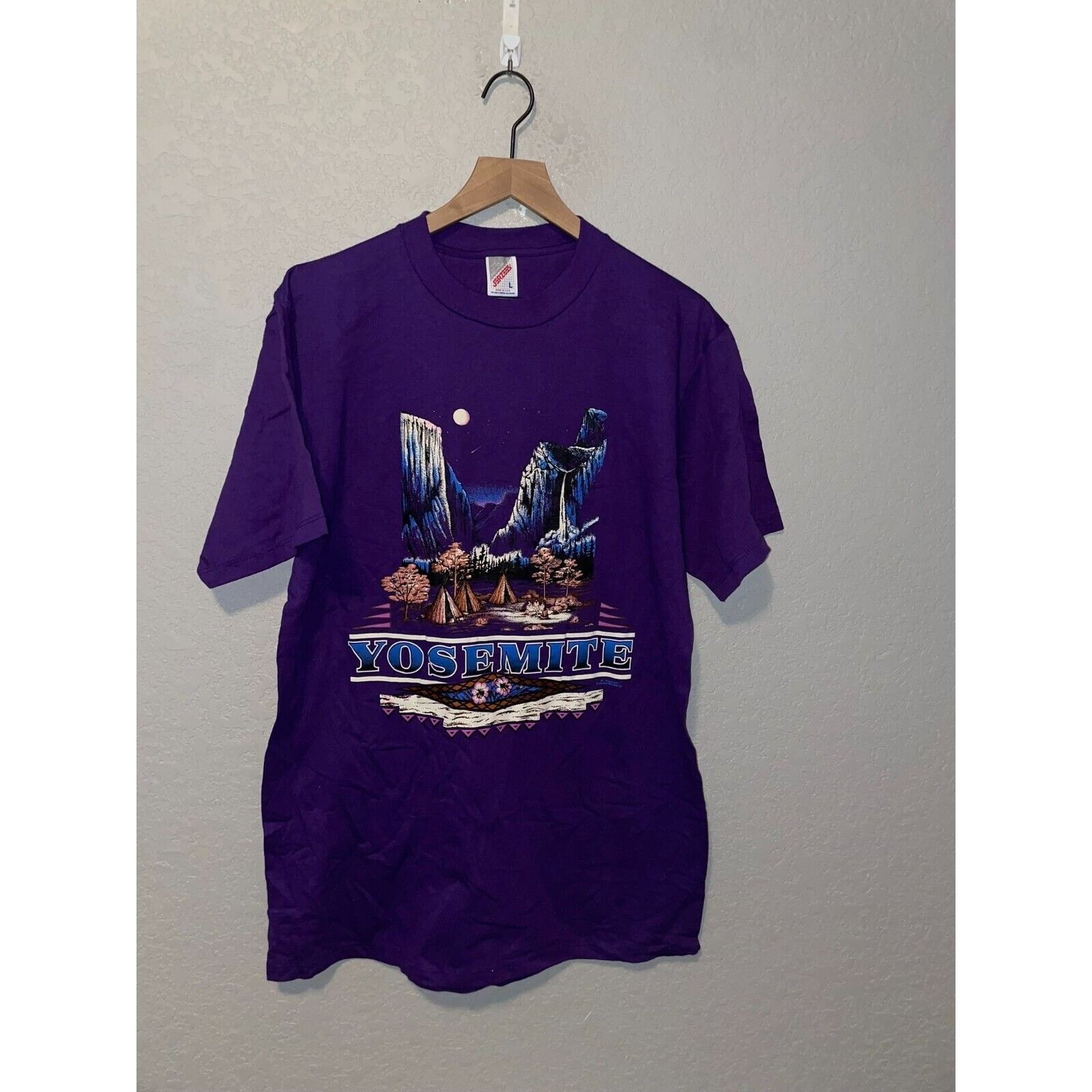 Jerzees Vintage Yosemite Park Shirt Mountain Purple Tee VTG 1990s L Size US L / EU 52-54 / 3 - 1 Thumbnail