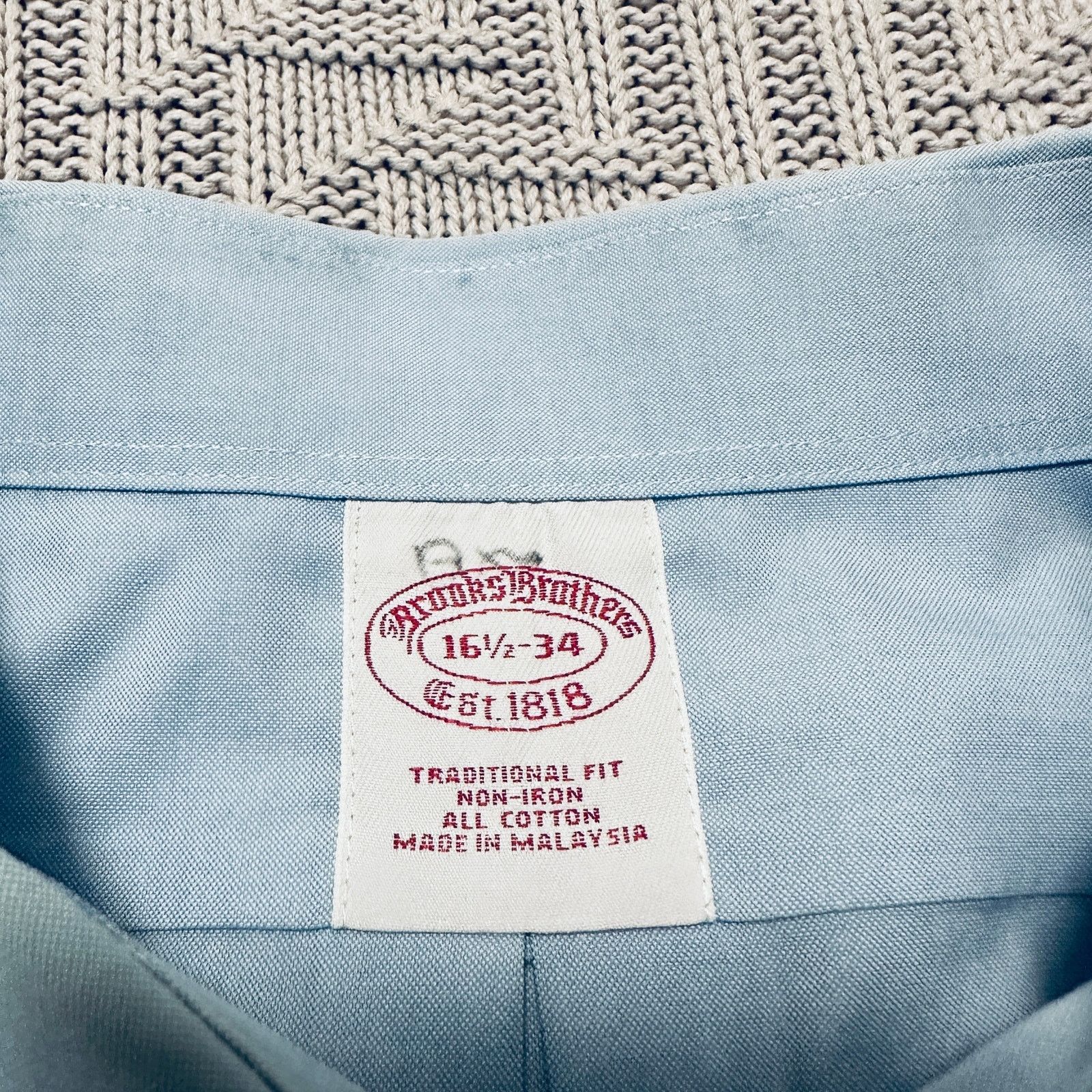 Brooks Brothers Brooks Brothers solid blue traditional fit button down Size US L / EU 52-54 / 3 - 4 Thumbnail