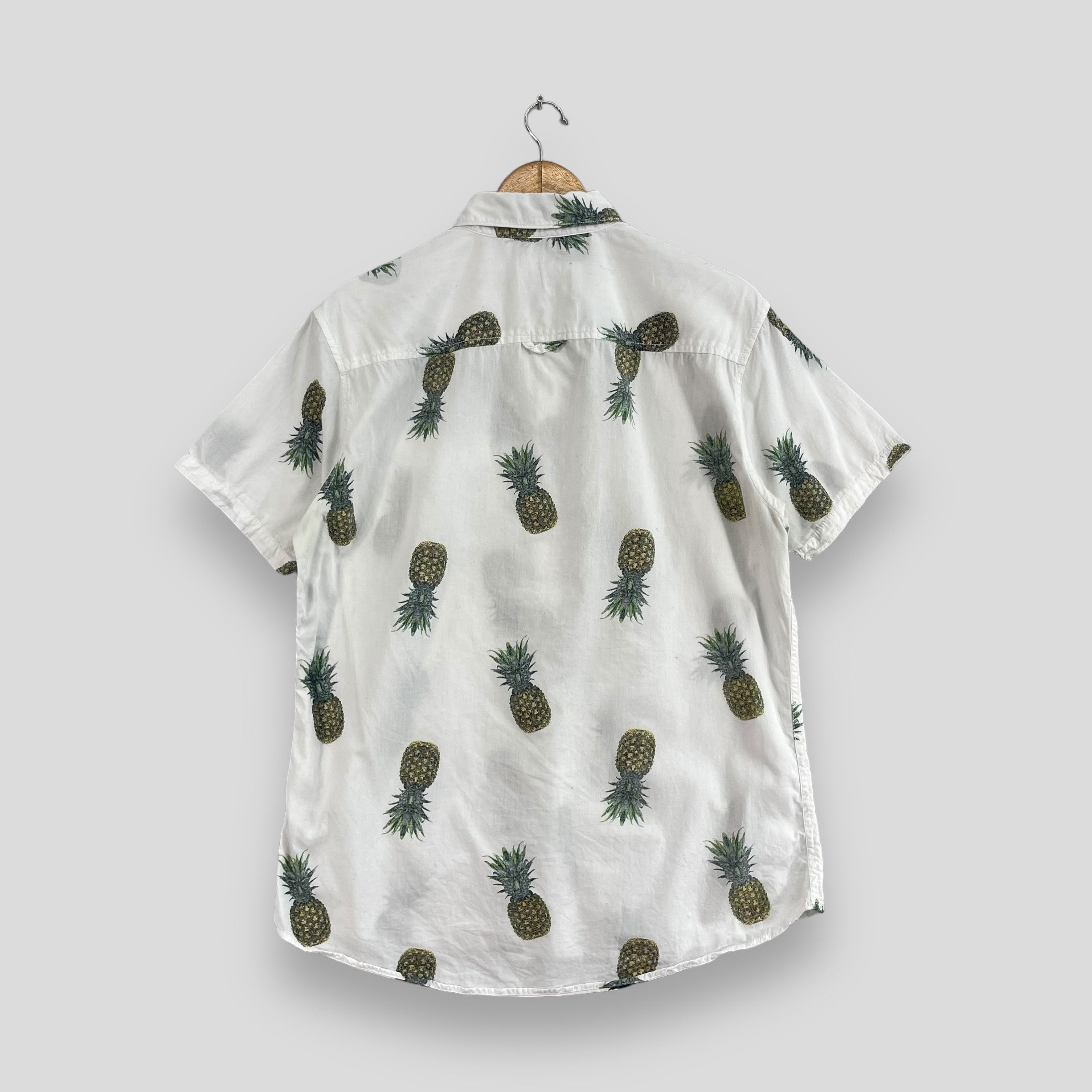 Japanese Brand Vintage Urban Pipeline Pineapple Tropical Fruit Motive Shirt Size US M / EU 48-50 / 2 - 7 Thumbnail