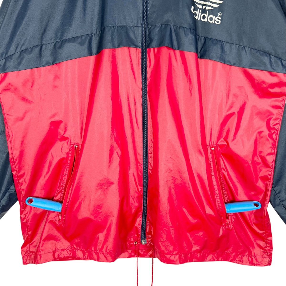 Adidas × Vintage Vintage Adidas Trefoil Windbreaker Jacket Foldable Bag Size US XL / EU 56 / 4 - 4 Thumbnail