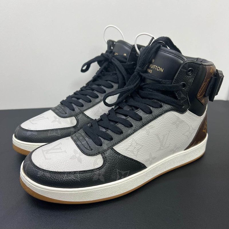 Louis Vuitton Rivoli High-Top Sneakers for Men 0079