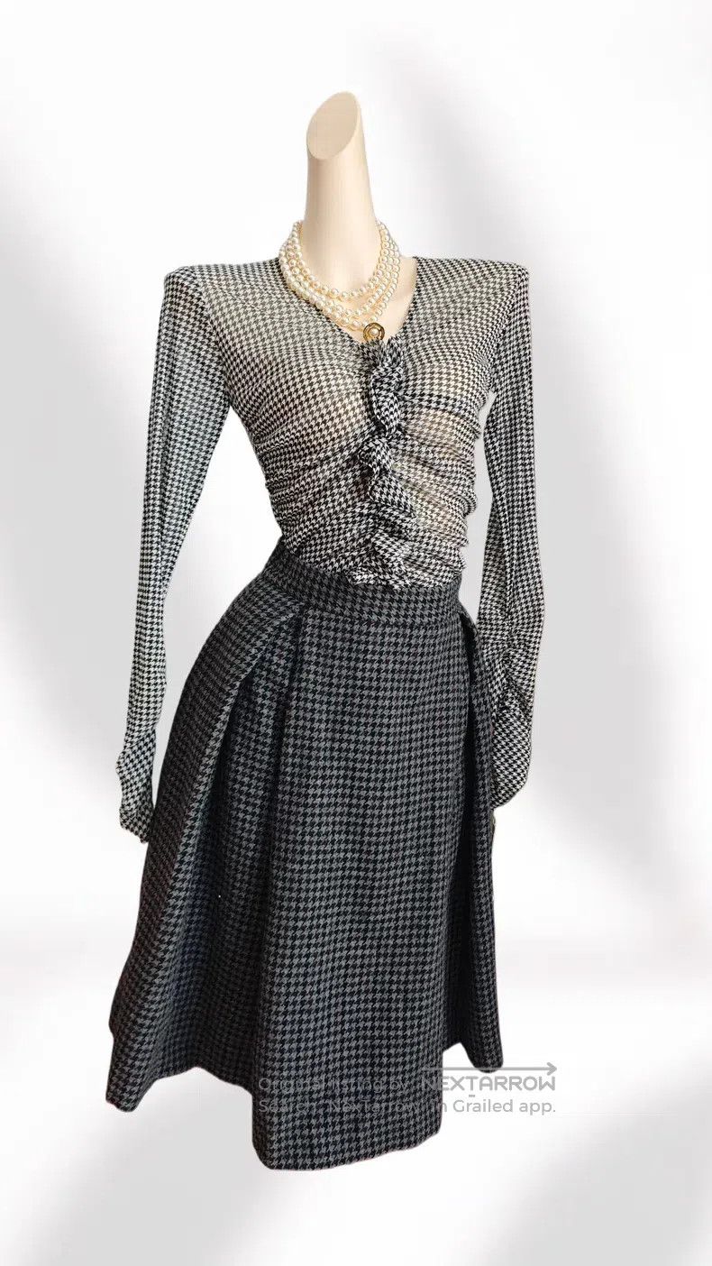 Vivienne Westwood Vivienne Westwood size 01 Houndstooth wool skirt Size 23" - 4 Thumbnail