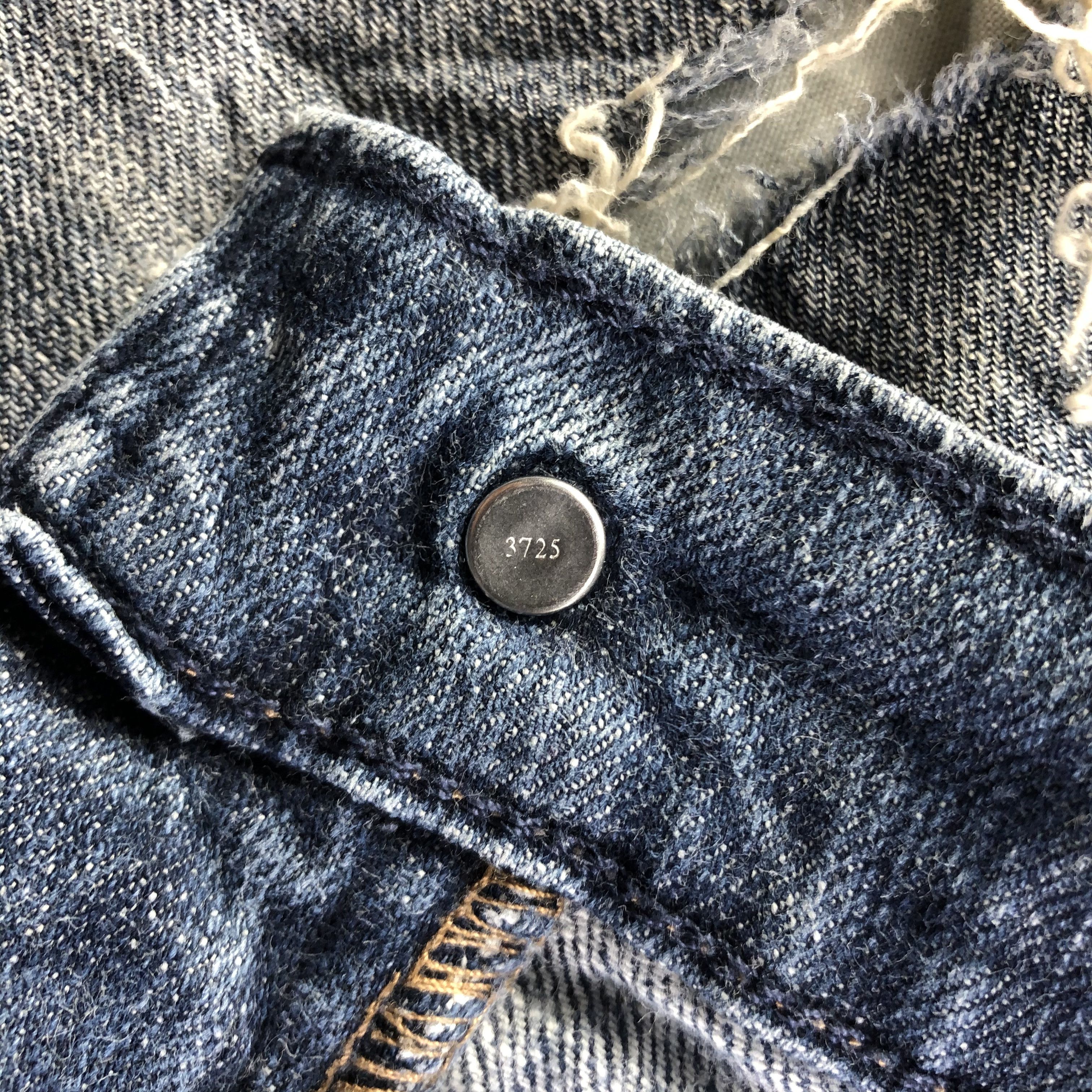 Levi's Vintage Blue Wash Levis 559 Jeans-J3238 Size US 35 - 11 Thumbnail