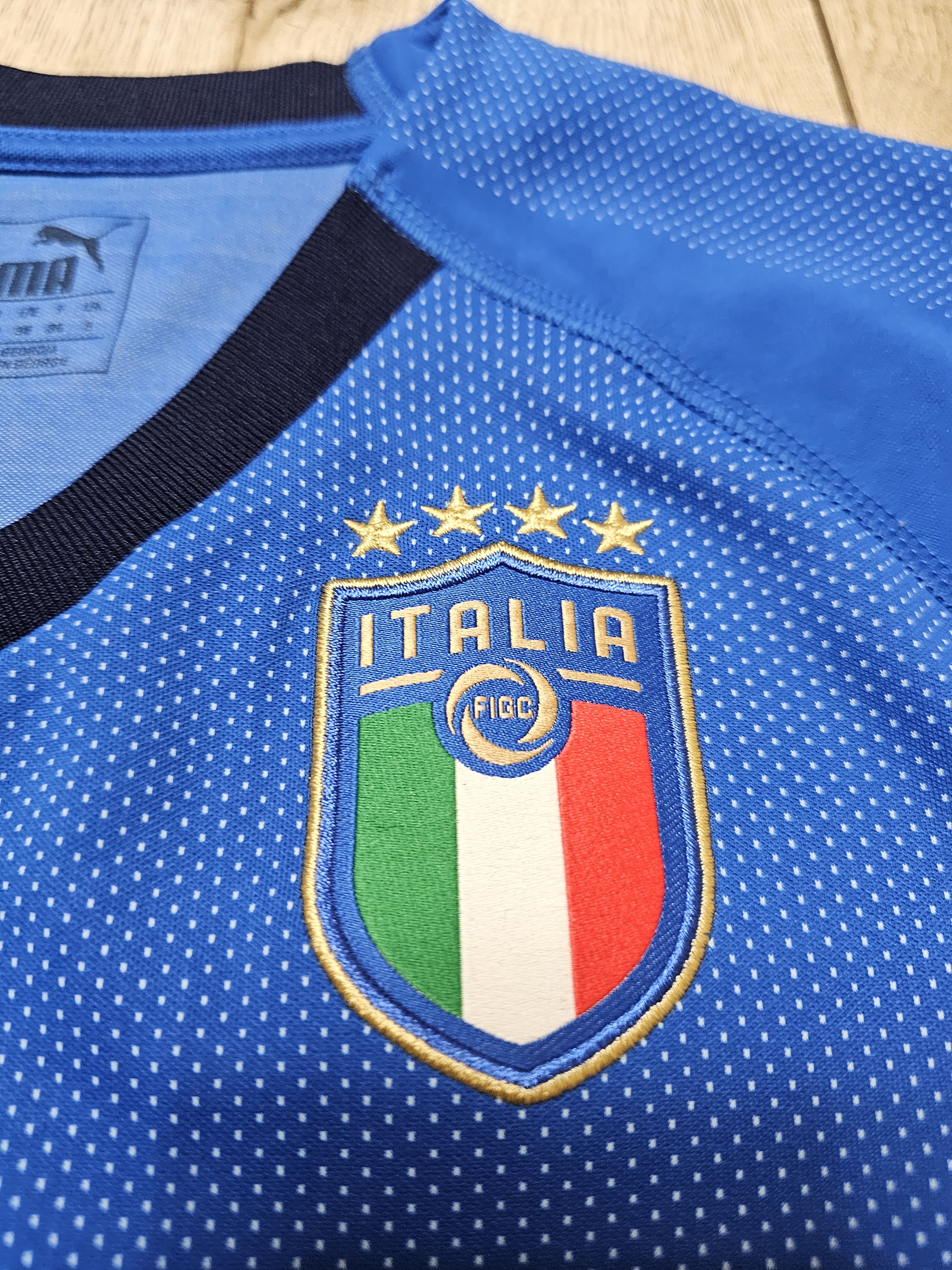Puma ITALY 2018 2019 HOME WOMEN FOOTBALL SHIRT SOCCER JERSEY Size XS / US 0-2 / IT 36-38 - 4 Thumbnail