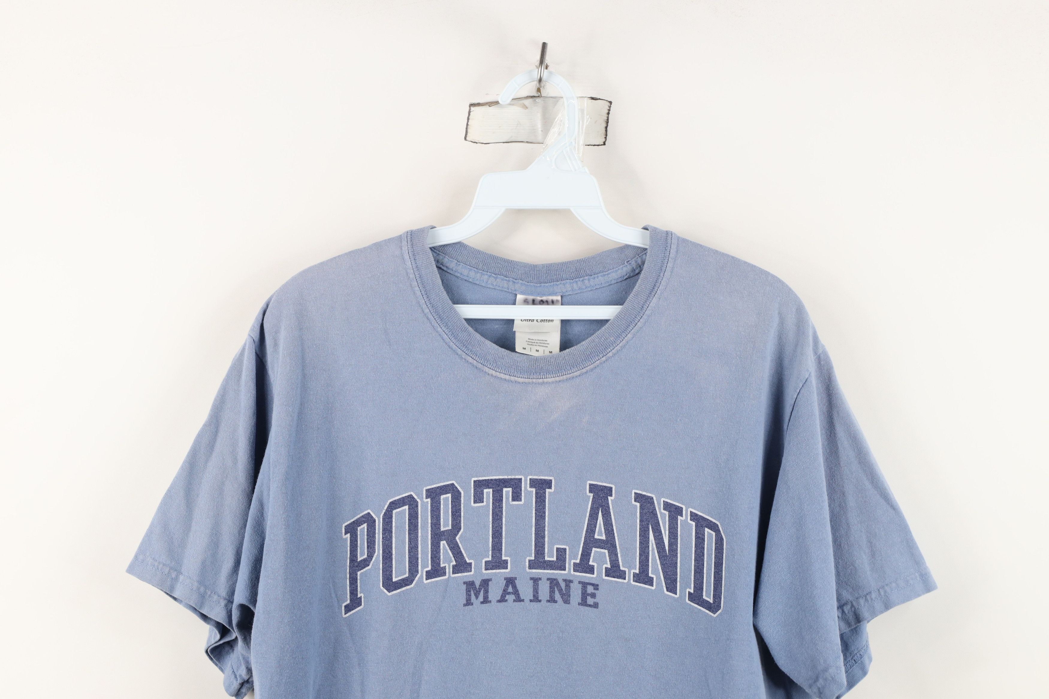 Vintage Vintage Streetwear Spell Out Portland Maine T-Shirt Blue Size US M / EU 48-50 / 2 - 2 Thumbnail