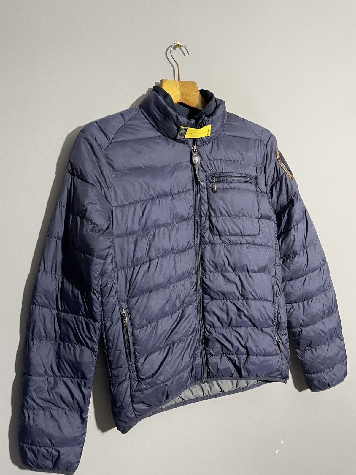 Parajumpers Parajumpers super light weight jacket size L Size US L / EU 52-54 / 3 - 2 Thumbnail