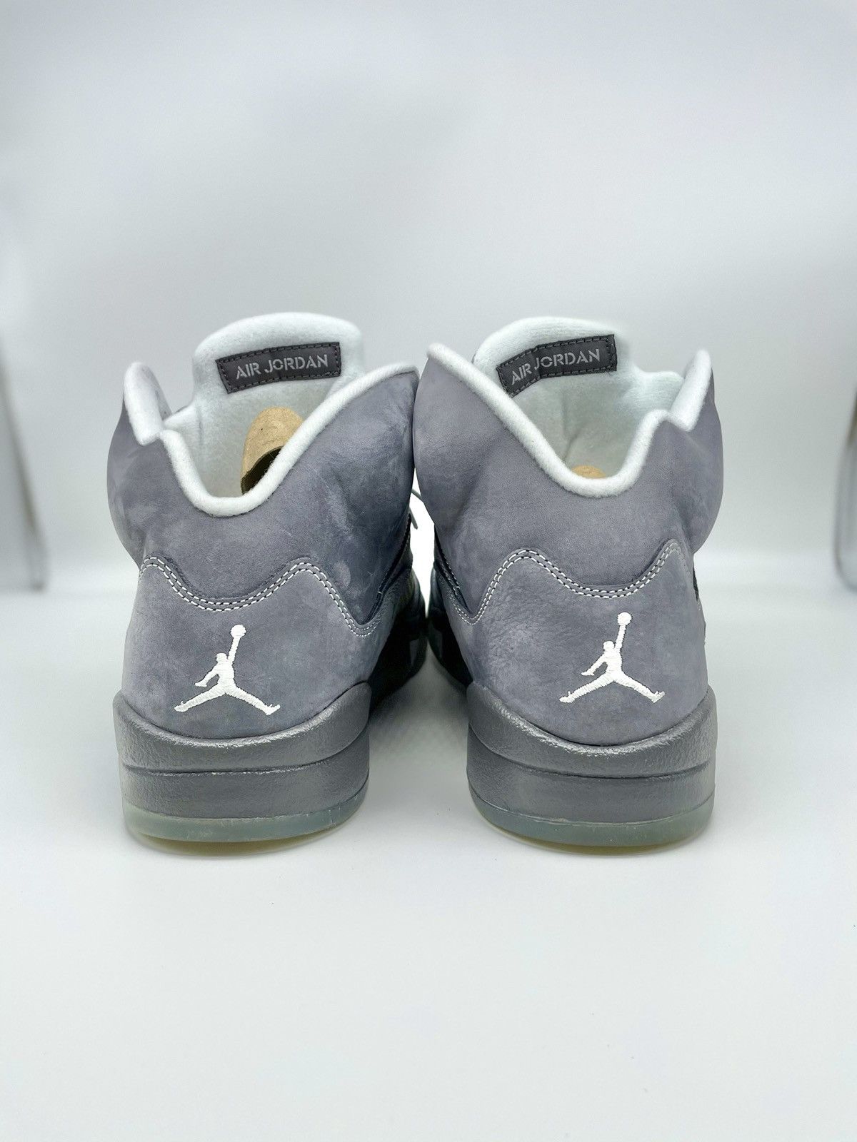 Jordan Brand Air Jordan Retro 5 Wolf Grey 2011 Size US 11 / EU 44 - 6 Thumbnail