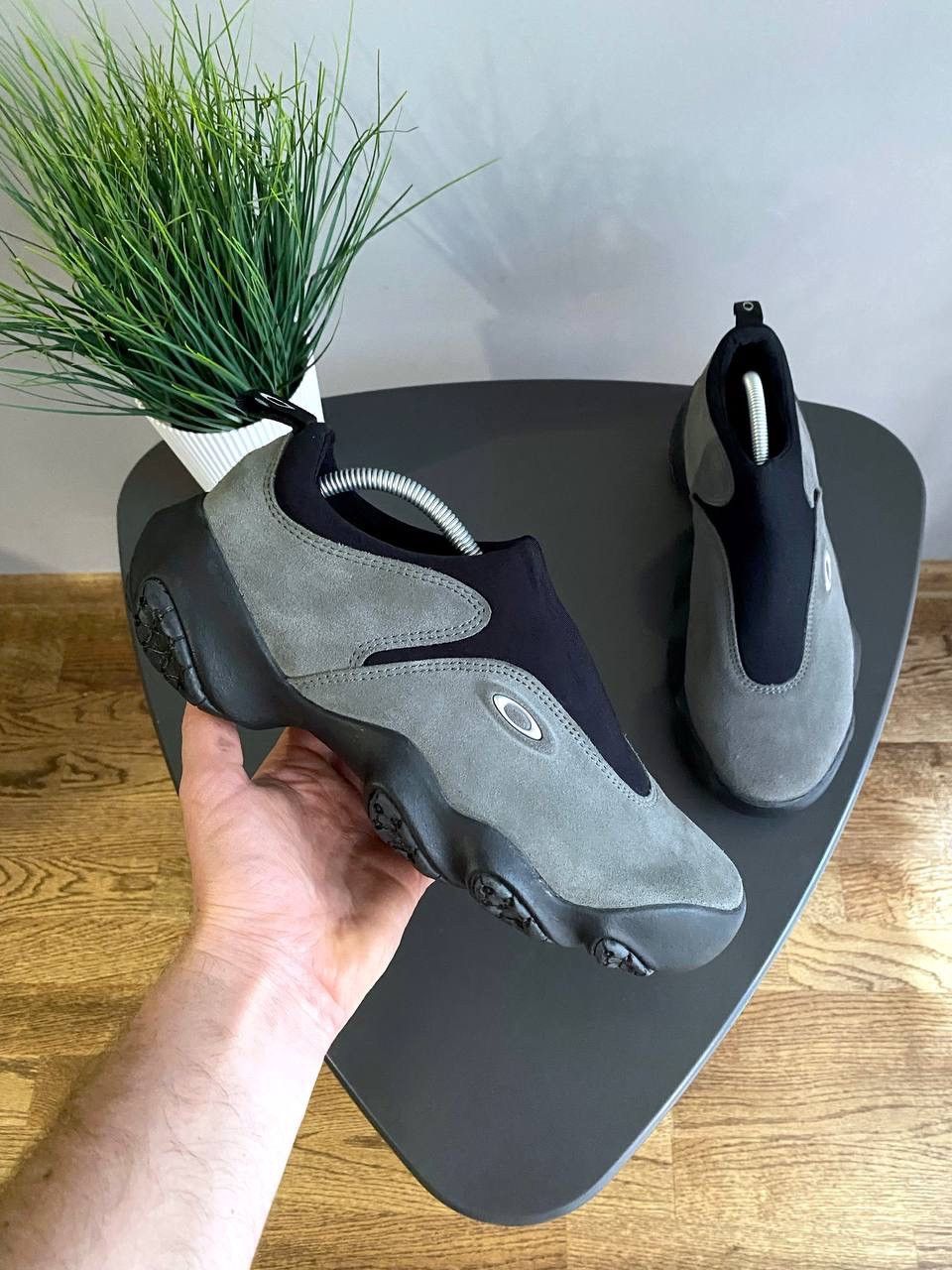 Oakley Vintage Oakley Flesh 00s Grey Suede Slip On Sneaker Size US9 Size US 9 / EU 42 - 1 Thumbnail