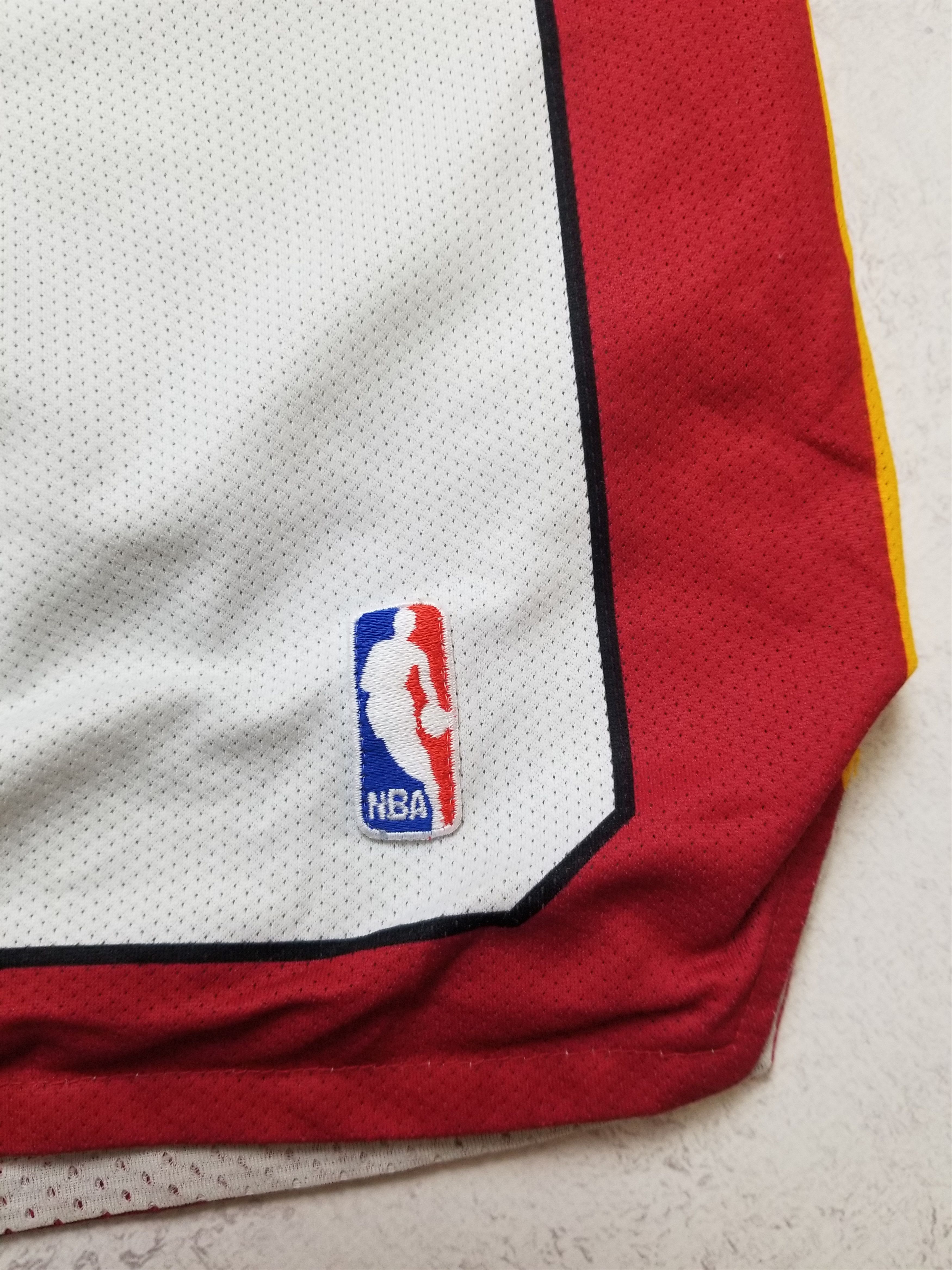 Champion Miami Heat NBA Champion Basketball Shorts Men's Size XL Size US 36 / EU 52 - 12 Thumbnail