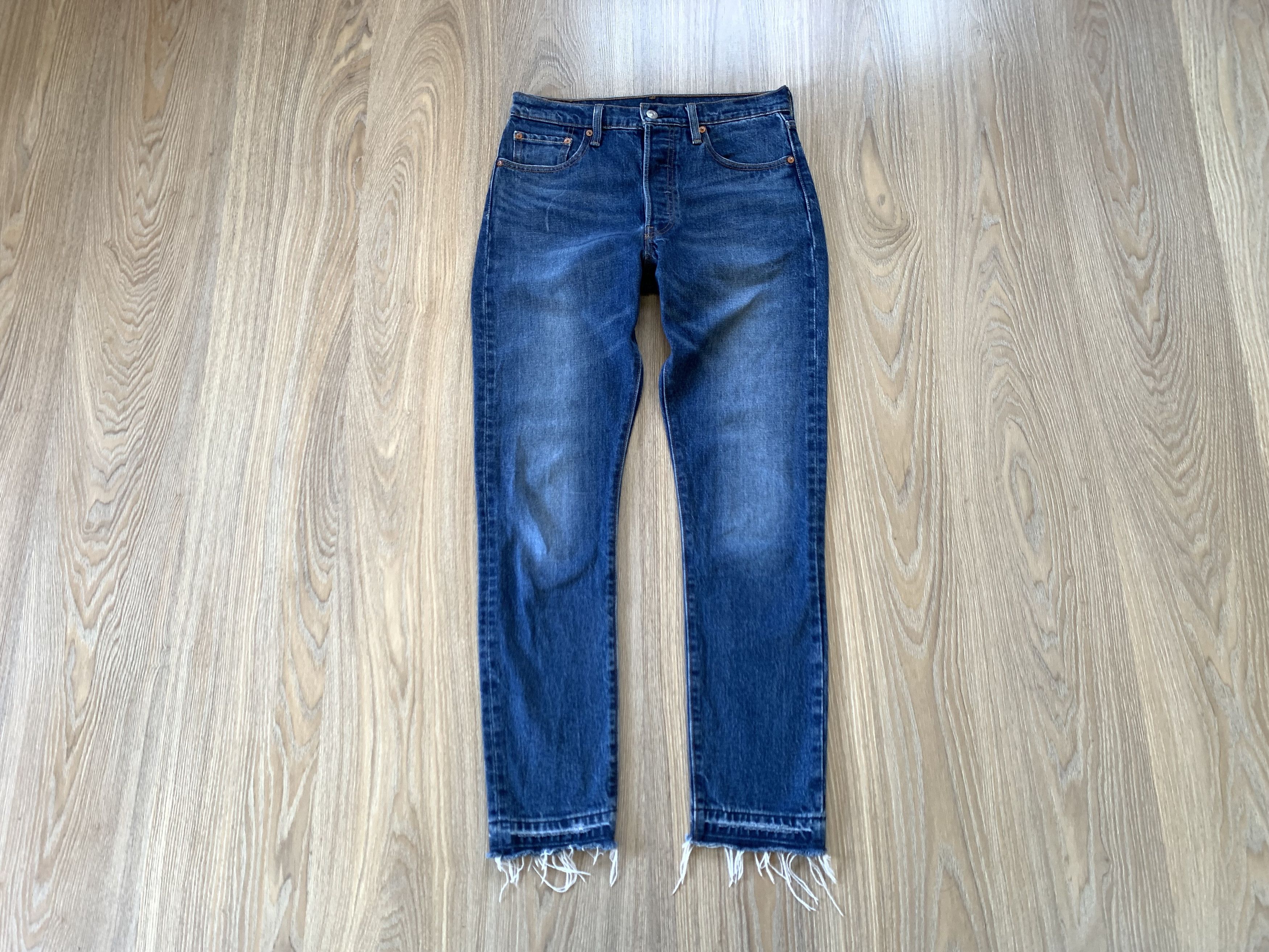 Levi's Women’s Levis 501 Blue Denim Jeans Size 28" / US 6 / IT 42 - 2 Thumbnail