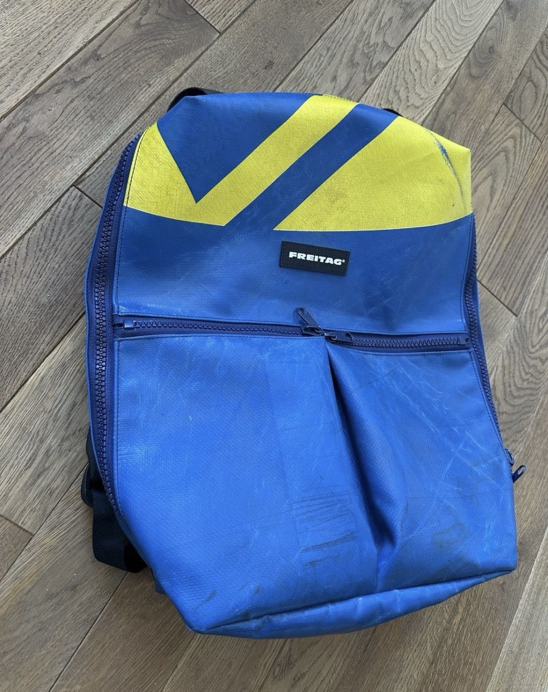 Freitag FREITAG F49 Unisex Backpack Blue/Yellow! Size ONE SIZE - 2 Thumbnail
