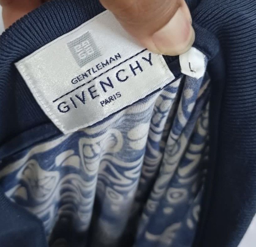 Givenchy Givenchy Gentelment Paris AOP Polos Size US S / EU 44-46 / 1 - 4 Thumbnail