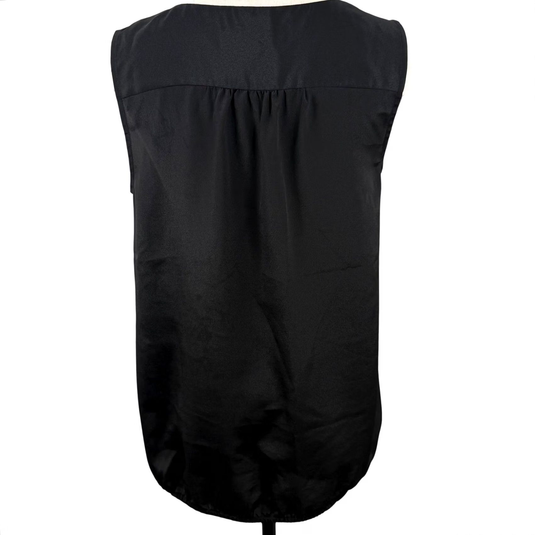 Ann Taylor VINTAGE? No. (Skip) Ann Taylor LOFT Blouse Womens M Black Sleeveless Ruffle Tie Neck Bubble Hem Shirt Size M / US 6-8 / IT 42-44 - 3 Thumbnail