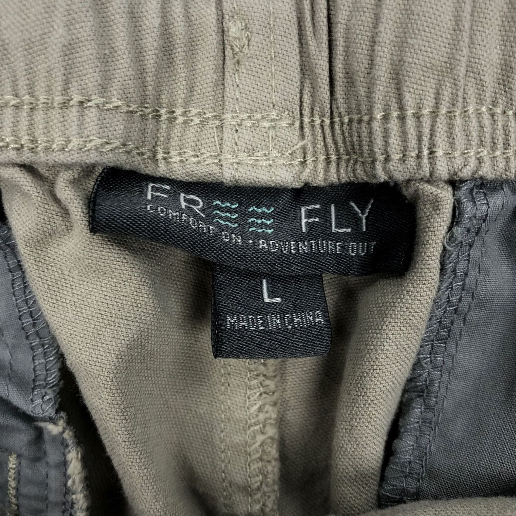 Vintage FREE FLY Men's Tan Khaki Drawstring Elastic Waist Shorts L Canvas Stretch Chino Casual Pockets, 32-36 Rise Mid Summer Spring Men Size US 33 - 4 Thumbnail