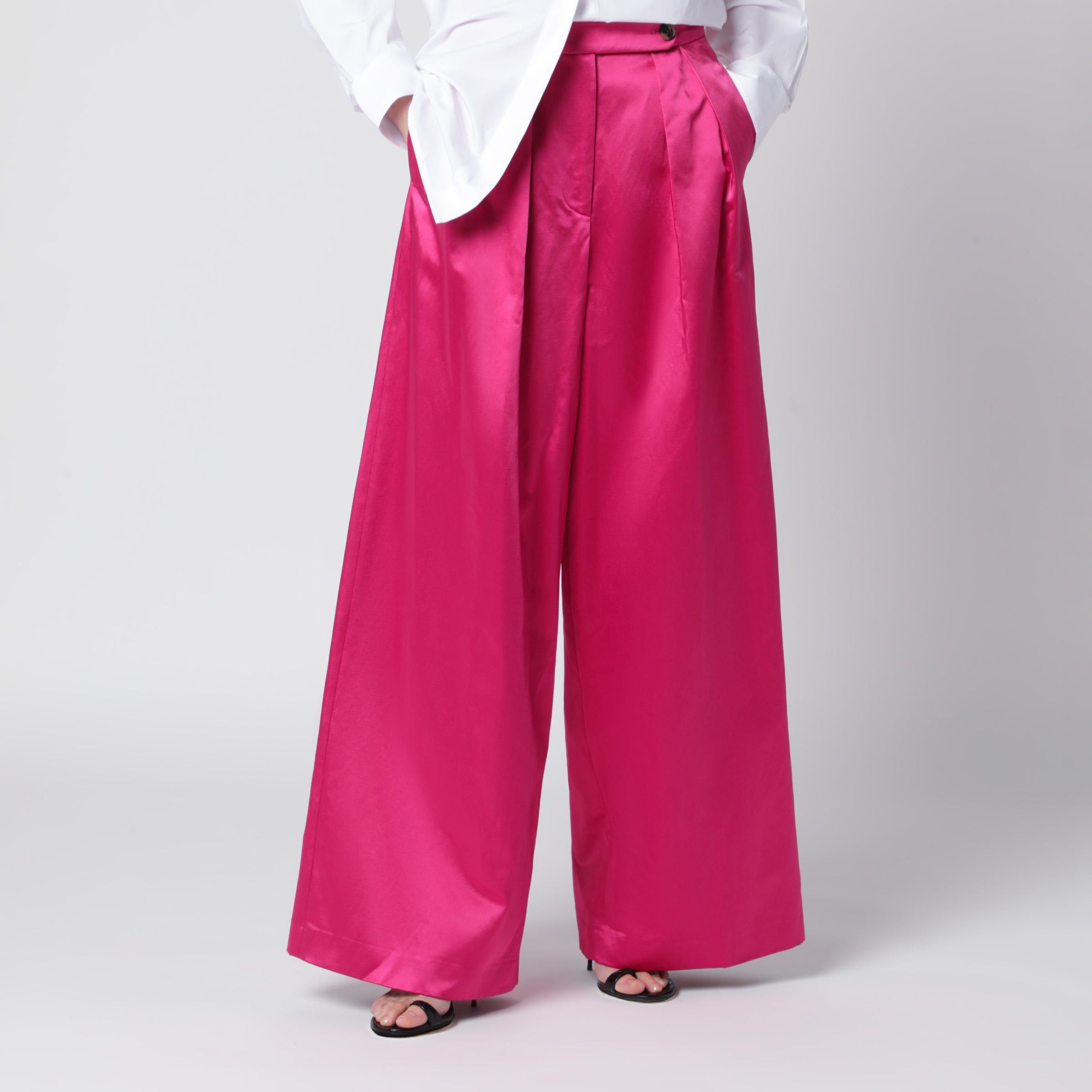 Dries Van Noten Dries Van Noten Wide Pleated Fuchsia Satin Trousers Size 27" / US 4 / IT 40 - 1 Thumbnail