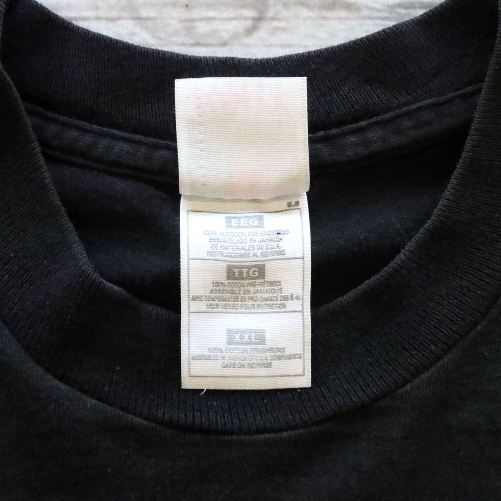 Fruit Of The Loom Vintage Ultimatum Shirt 2XL Black Mens T-Shirt Rock Band Size US XXL / EU 58 / 5 - 7 Thumbnail