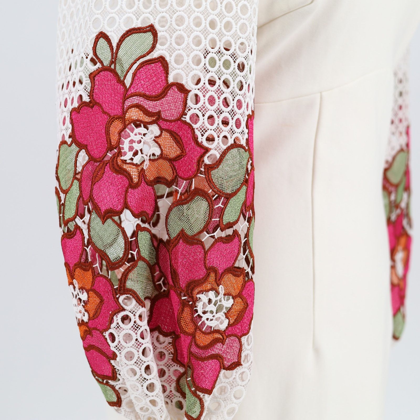 ELLIATT Elliatt Women Embroidered Balloon Sleeve Mini Dress Size S Size S / US 4 / IT 40 - 4 Thumbnail