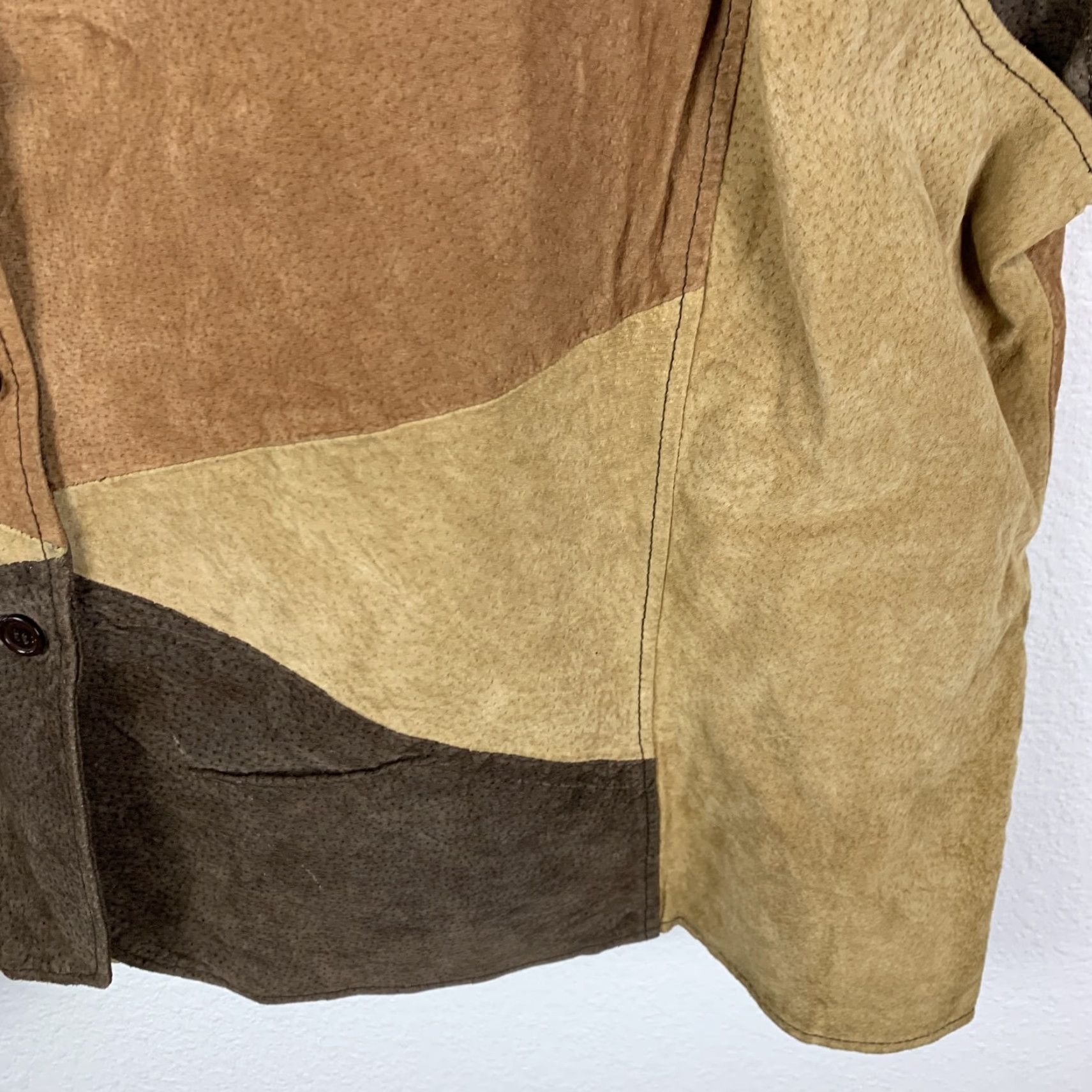 Vintage VINTAGE Outbrook Patchwork Suede Leather Vest 4XL Women's Button Front Western Boho Stains Size XXL / US 16-18 / IT 52-54 - 3 Thumbnail
