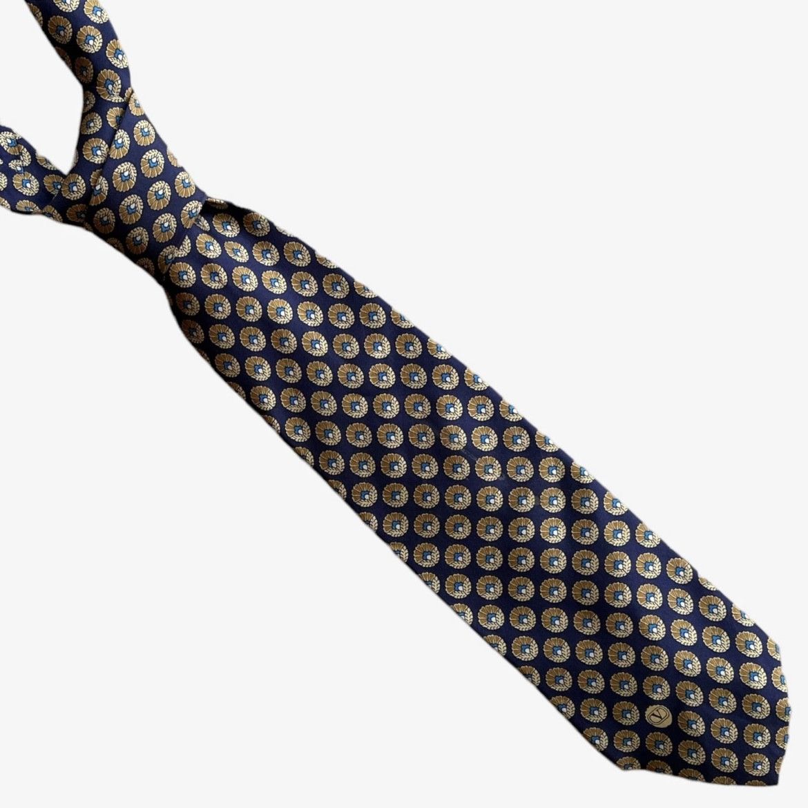 Valentino Vintage 90s Valentino Art Deco Shell Pearl Print Silk Tie Size ONE SIZE - 1 Thumbnail