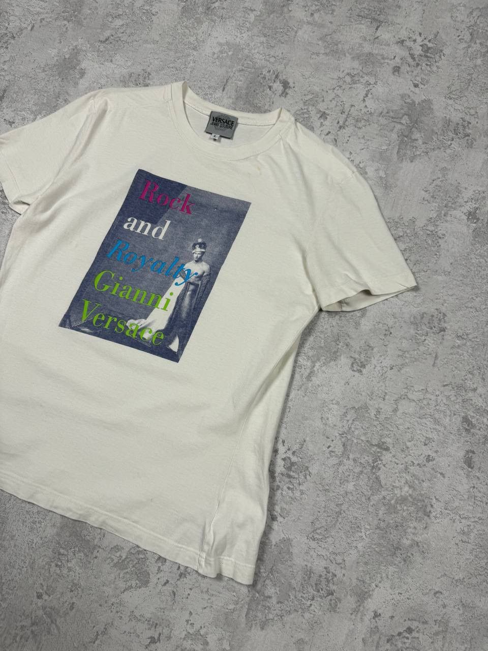 Versace RARE Vintage Rock And Royalty Gianni Versace T-Shirt Size L / US 10 / IT 46 - 3 Thumbnail