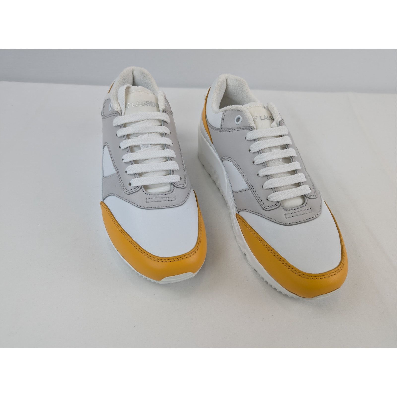 Saint Laurent Paris o1rshd1 Bump Low Top Sneaker in Yuka Yellow / Blanc Optique Size US 8 / EU 41 - 6 Thumbnail