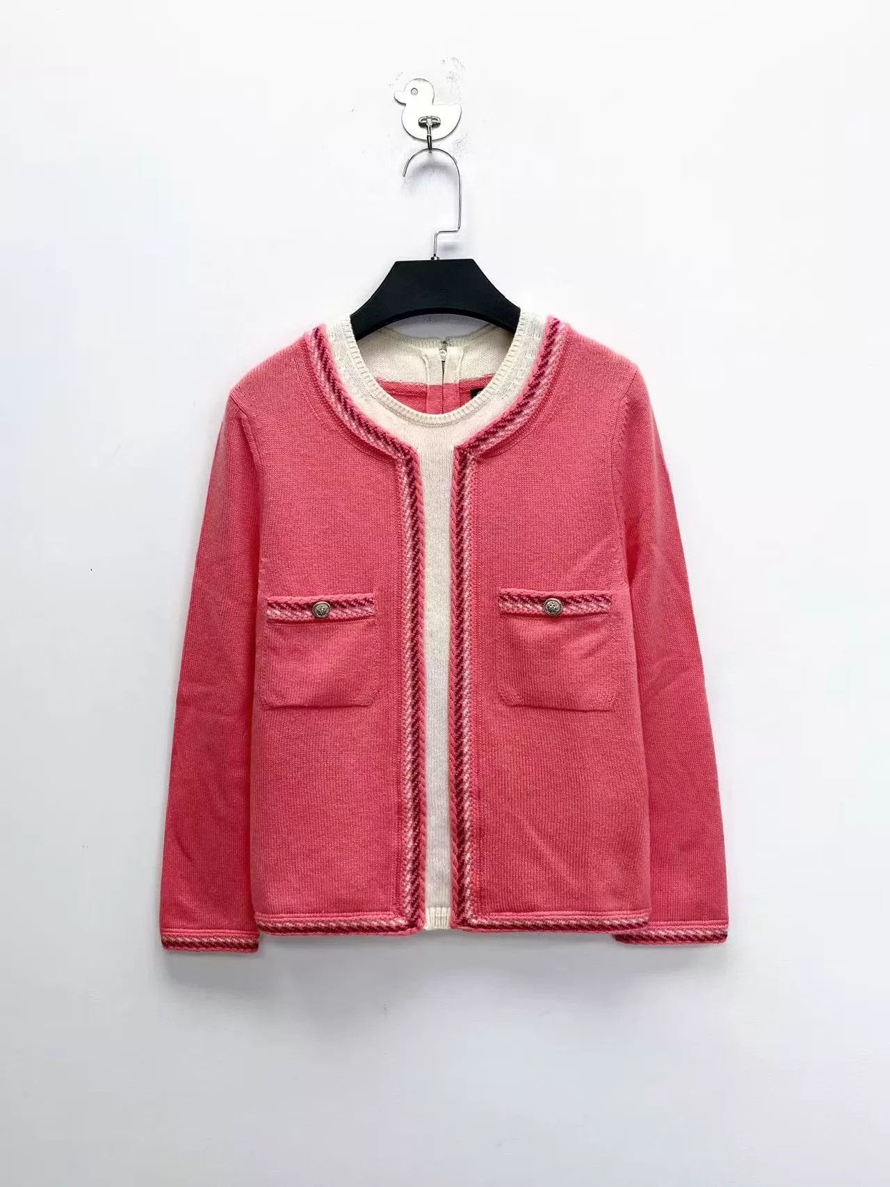 Chanel Chanel Pink Knit Sweater Size XS / US 0-2 / IT 36-38 - 1 Thumbnail