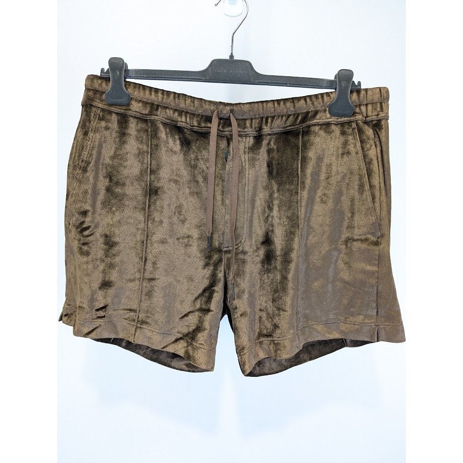Tom Ford o1rshd1 Velour Drawstring Shorts in Brown Size US 40 / EU 56 - 2 Thumbnail