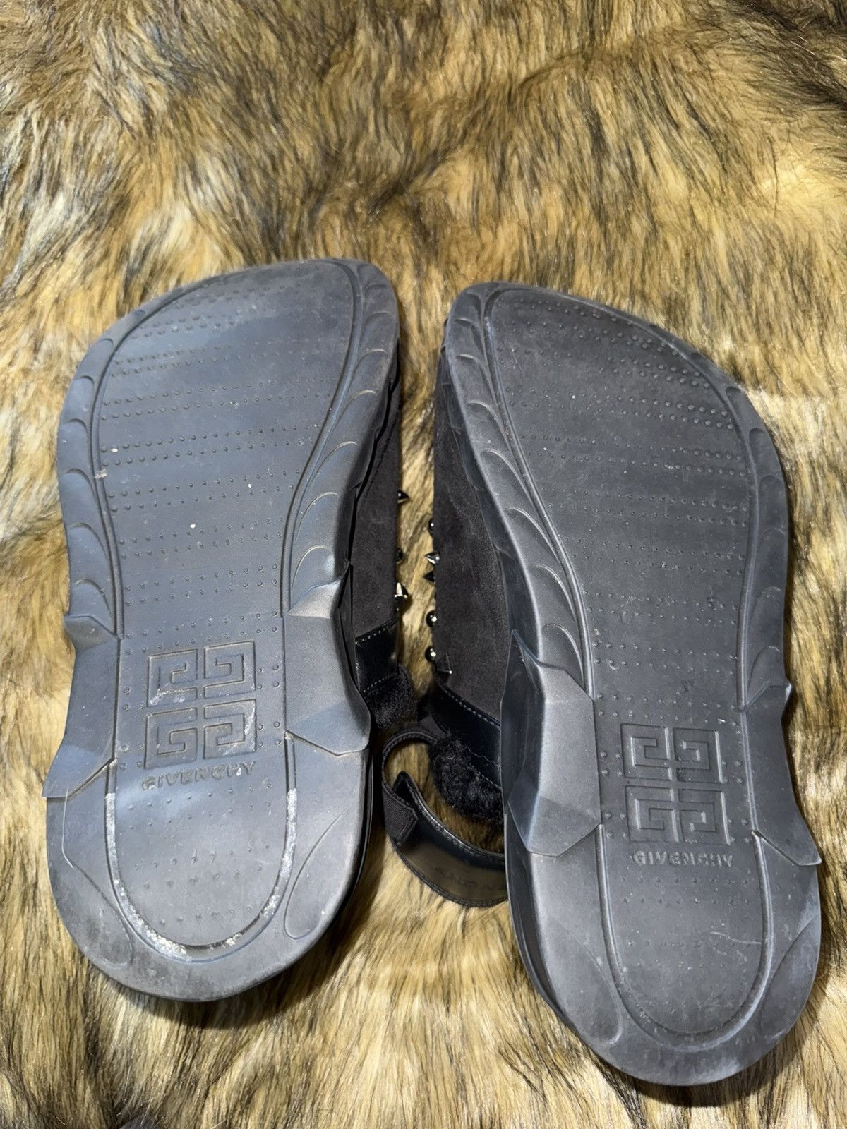 Givenchy Givenchy Spiked Marshmallow Clogs Size US 7 / EU 40 - 5 Thumbnail