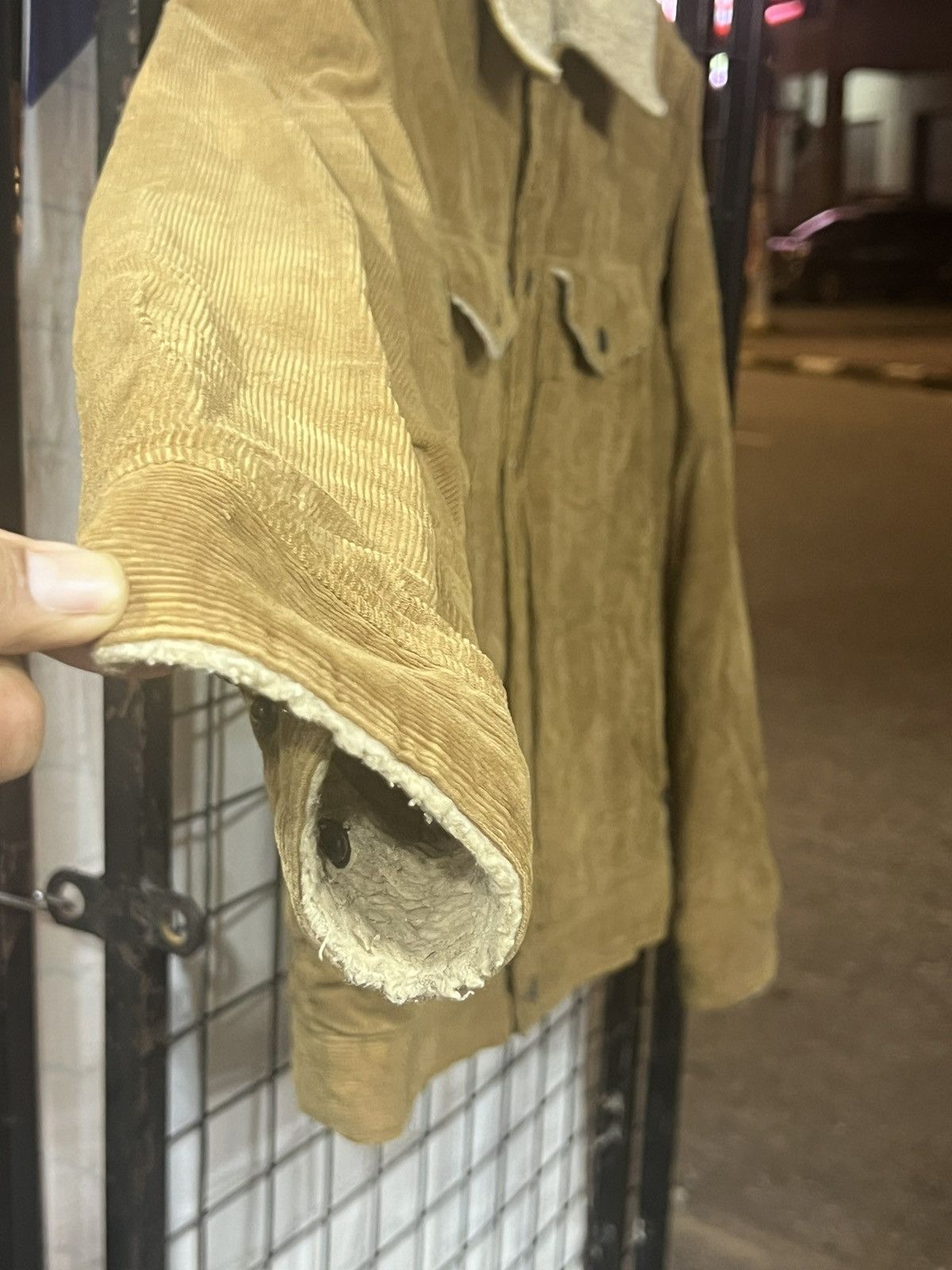 Vintage JUNGLE STORM TRUCKER CUDUROY BROWN BUTTON UP Size US M / EU 48-50 / 2 - 5 Thumbnail