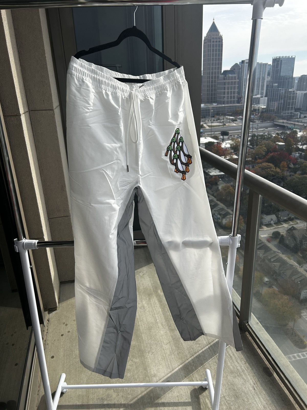 Vintage 2f7 Windbreaker Pants with iconic Duck Logo Size US 36 / EU 52 - 4 Thumbnail