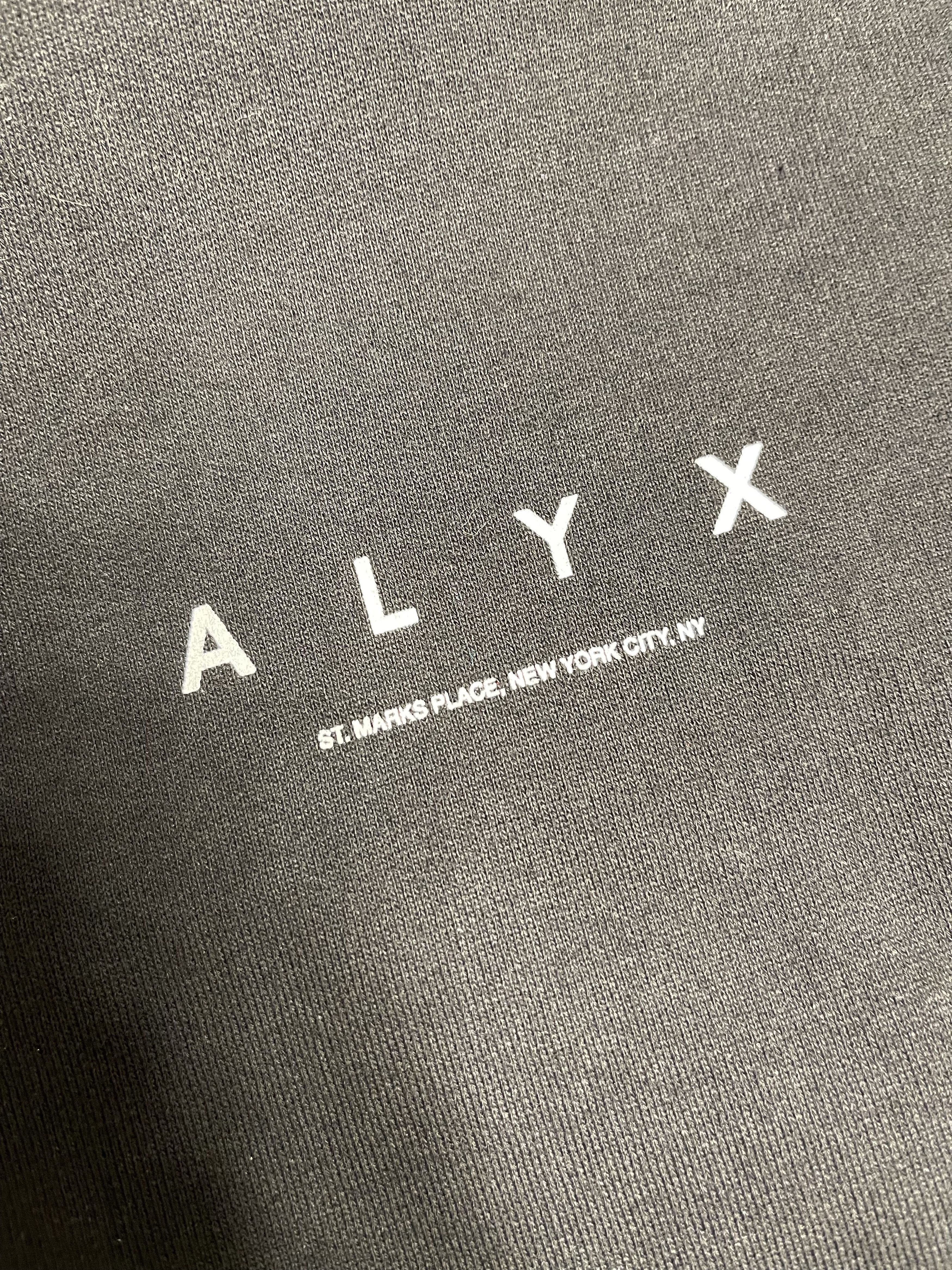1017 ALYX 9SM 1017 ALYX 9SM Logo Hoodie Size US XL / EU 56 / 4 - 9 Thumbnail