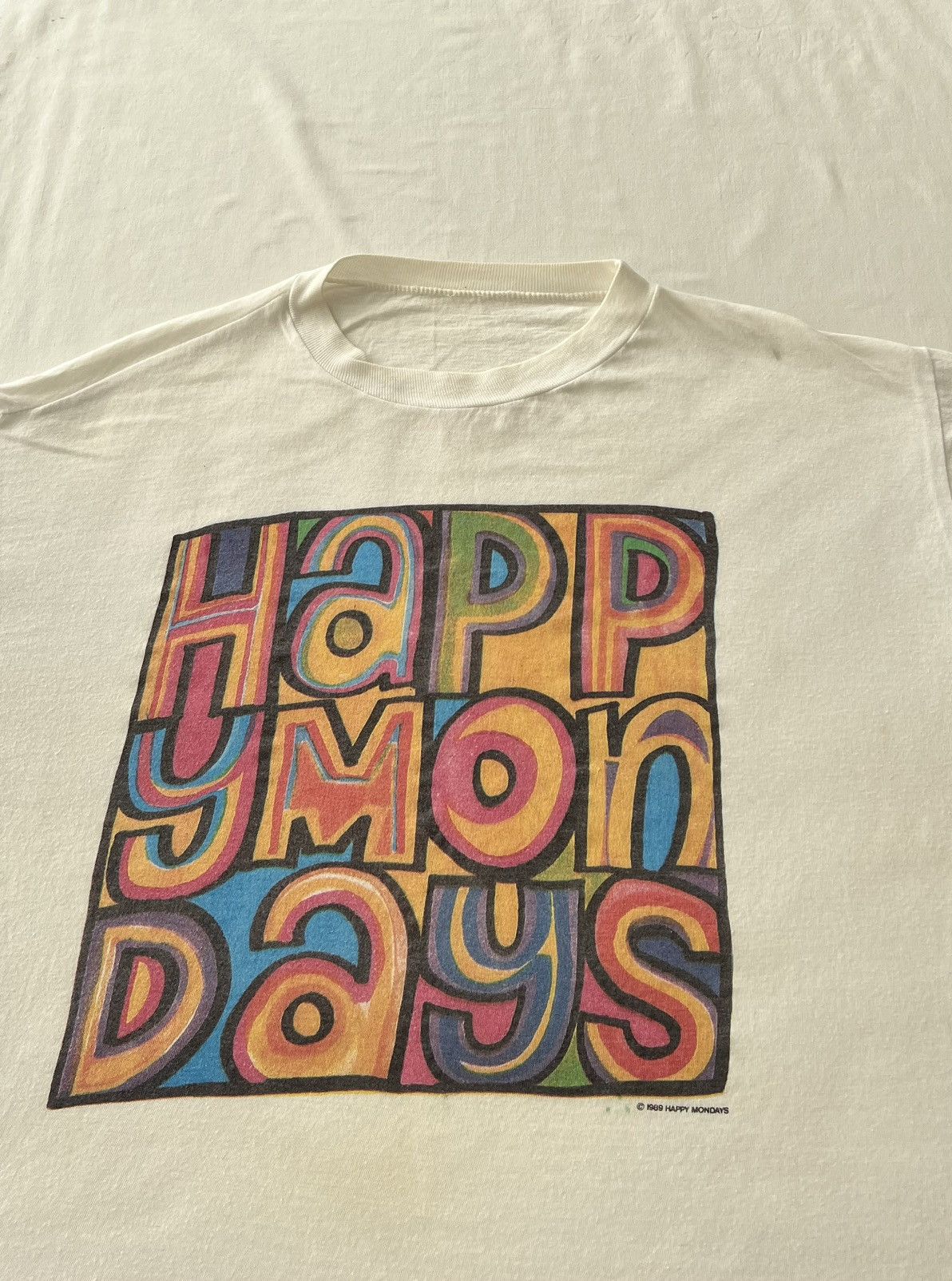 Band Tees Vintage 1989 Happy Mondays Rock Band White T-shirt Size US L / EU 52-54 / 3 - 3 Thumbnail