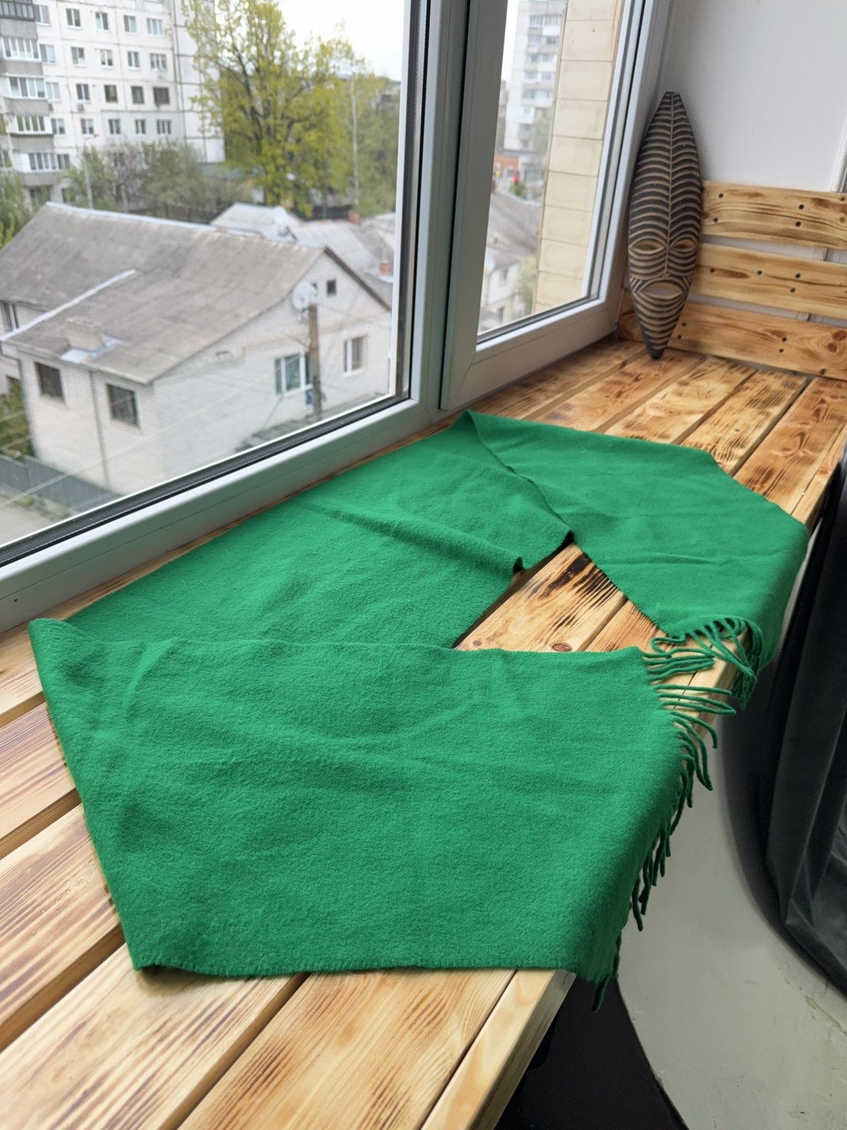 Vintage 90s Luxury Vintage Italian Wool Scarf Green Minimal Luxury Size ONE SIZE - 2 Thumbnail