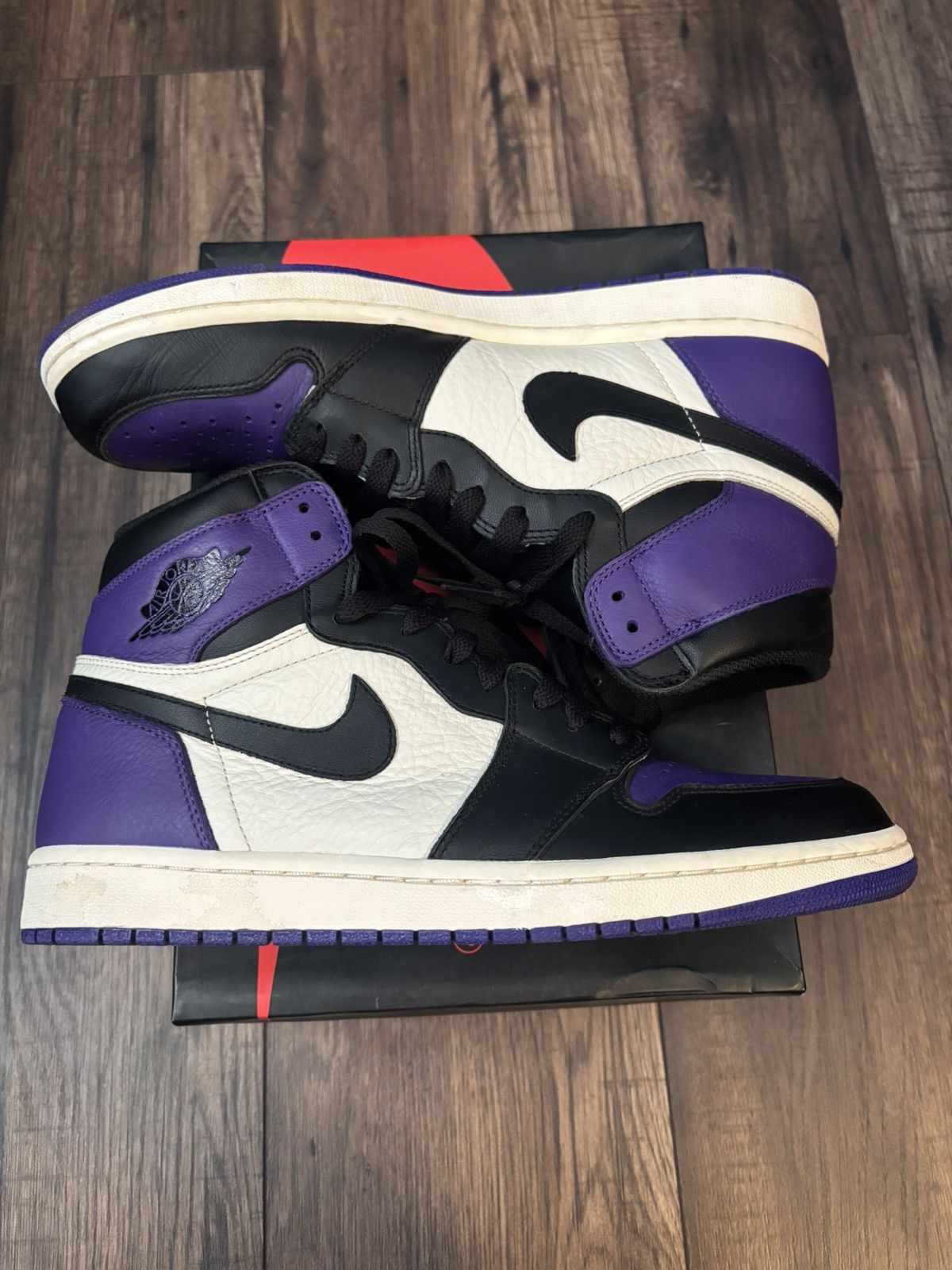 Jordan Brand × Nike Size 10.5 - Jordan 1 Retro OG High Court Purple 1.0 Size US 10.5 / EU 43-44 - 1 Thumbnail