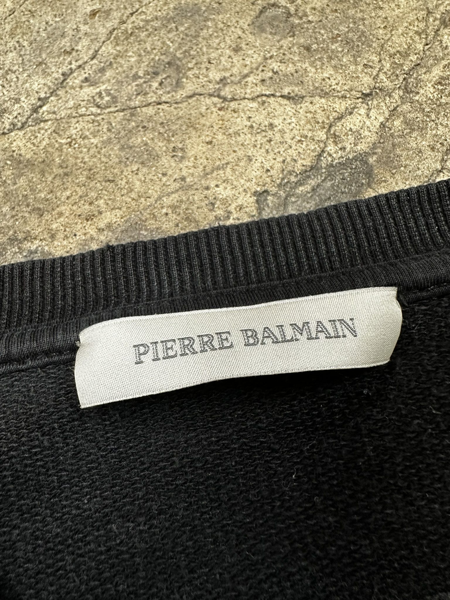Pierre Balmain Pierre Balmain Logo Crewneck Size US M / EU 48-50 / 2 - 4 Thumbnail