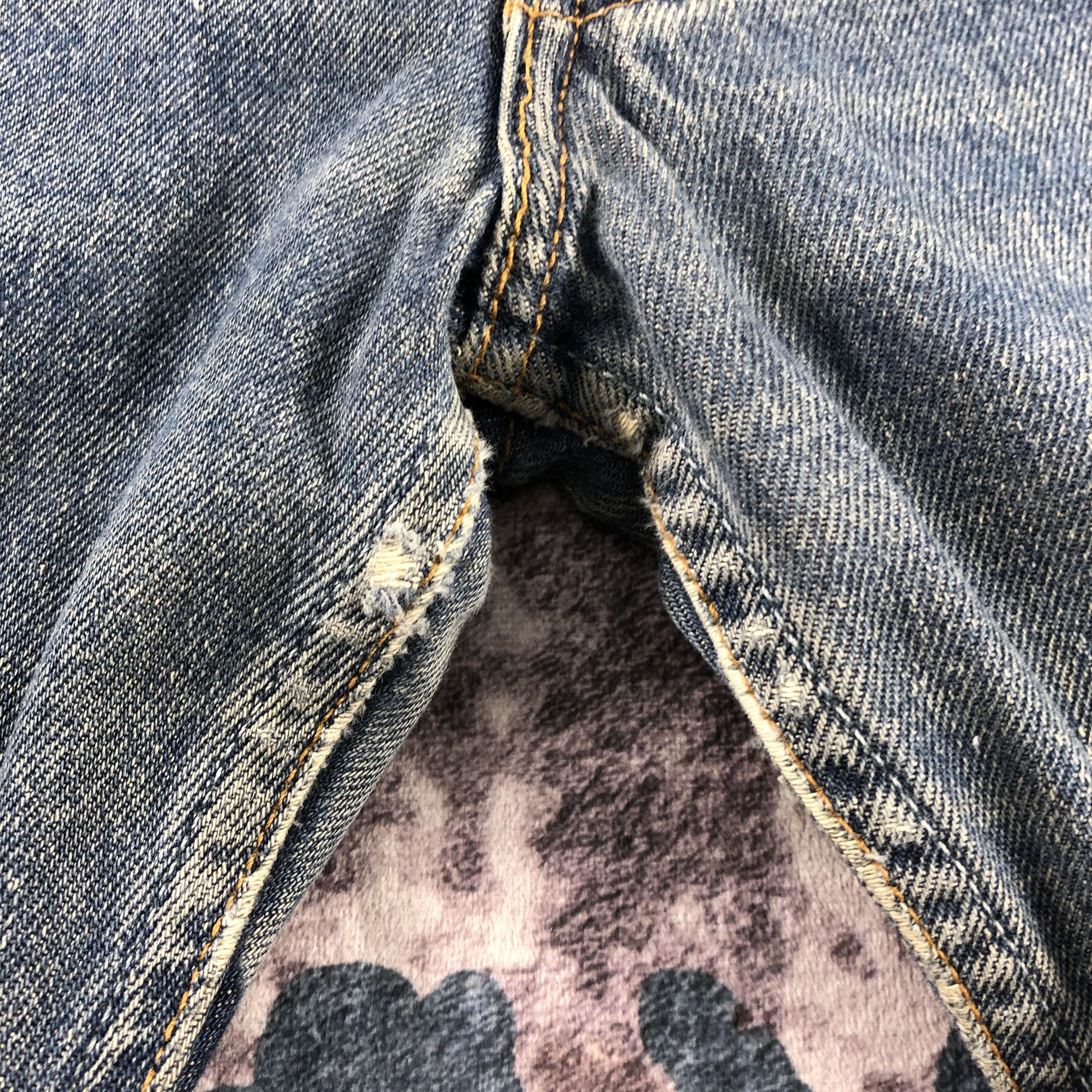 Levi's × Vintage Vintage Blue Wash Levis 501 Jeans-JM2895 Size US 35 - 10 Thumbnail