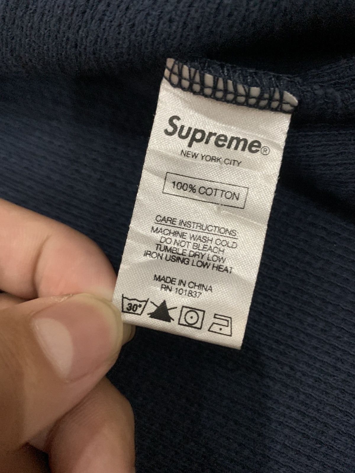 Supreme Supreme Hooded Wafle Ringer Navy FW-17 Size US XL / EU 56 / 4 - 5 Thumbnail