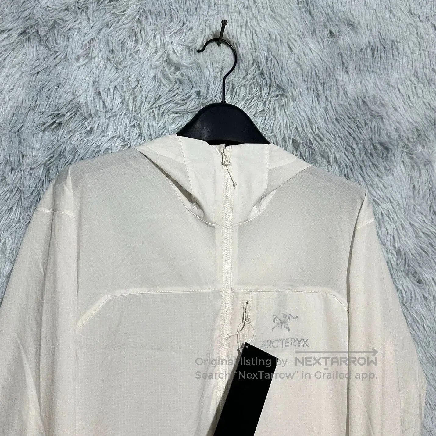 Arc'teryx arcteryx squamish hoody windbreaker skin top. Size US M / EU 48-50 / 2 - 3 Thumbnail