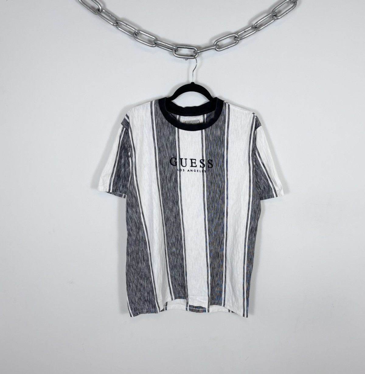 Guess Guess Los Angeles Embroidered Logo White Grey T-Shirt Tee Size US M / EU 48-50 / 2 - 1 Thumbnail