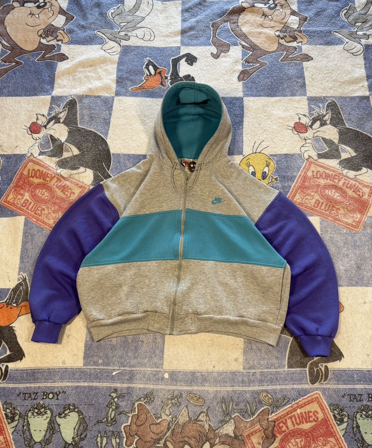 Nike Vintage Nike swoosh zip up sweatshirt Size US L / EU 52-54 / 3 - 1 Thumbnail