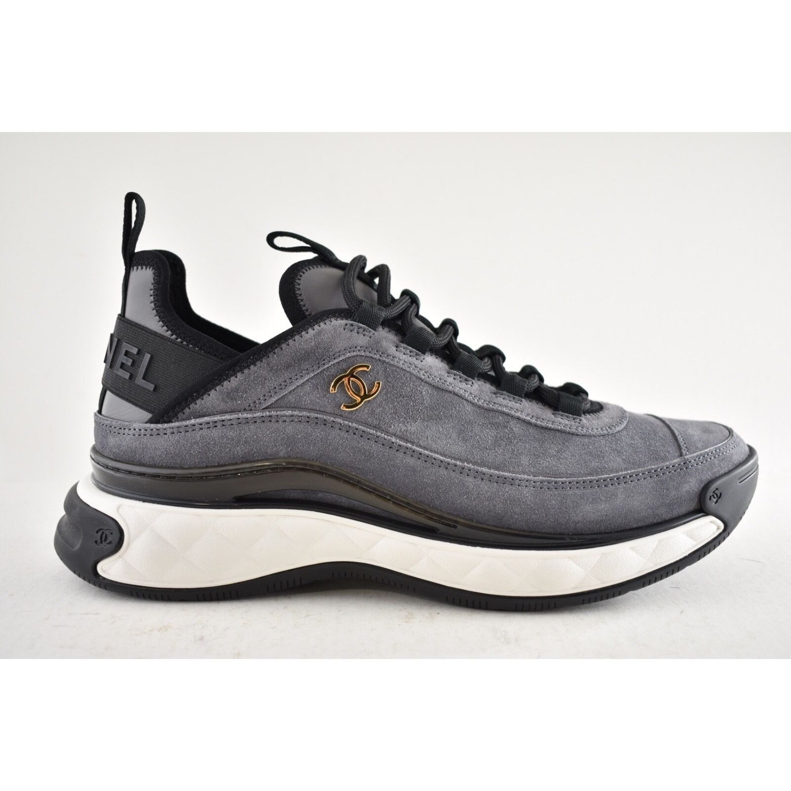 Chanel Chanel 23K Grey Suede CC Logo Lace Up Low Top Sneaker 42 Size US 12 / IT 42 - 2 Thumbnail