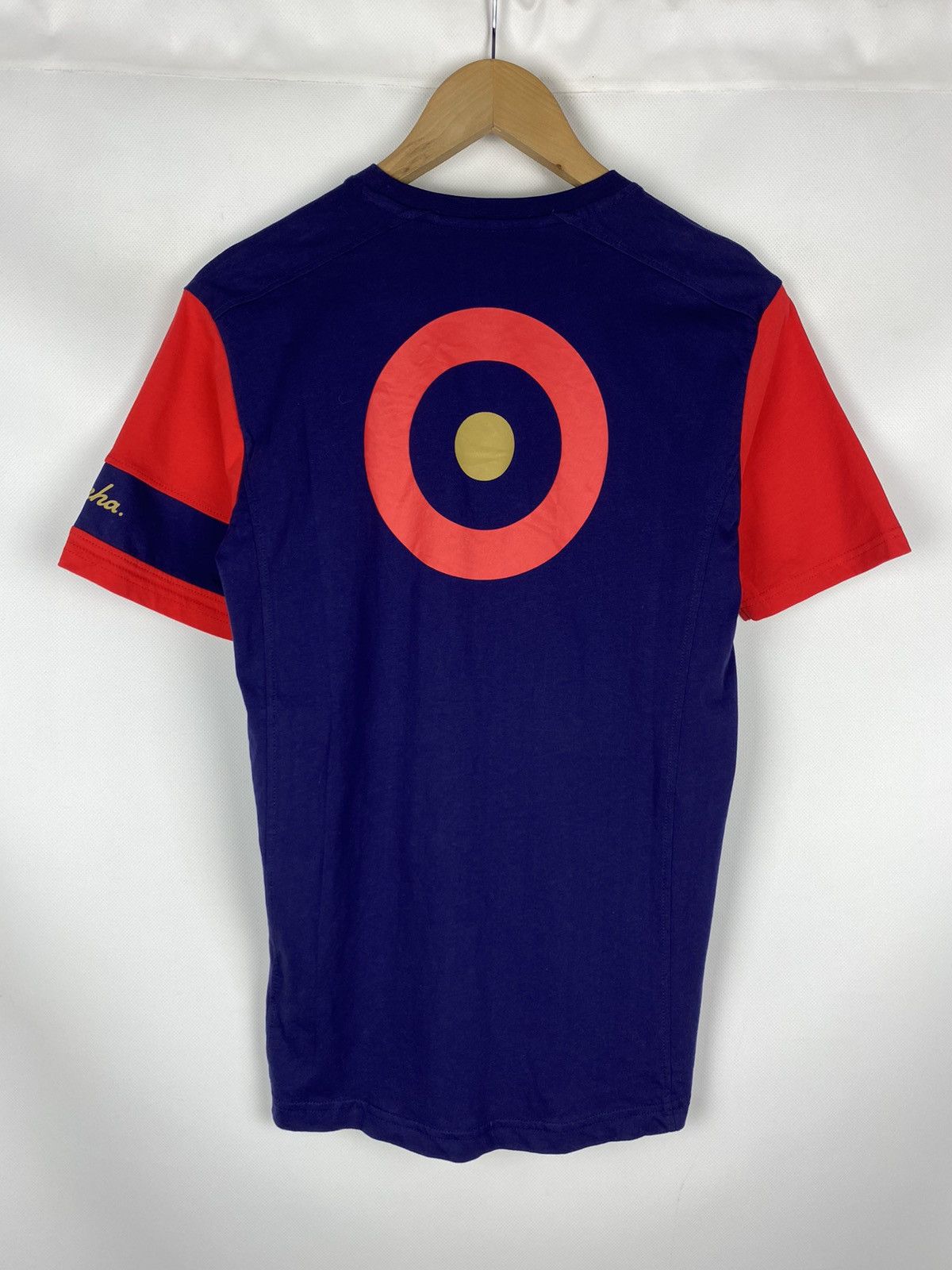 Rapha BNWT! Rapha Bradley Wiggins men’s cycling t shirt size M Size US M / EU 48-50 / 2 - 13 Thumbnail