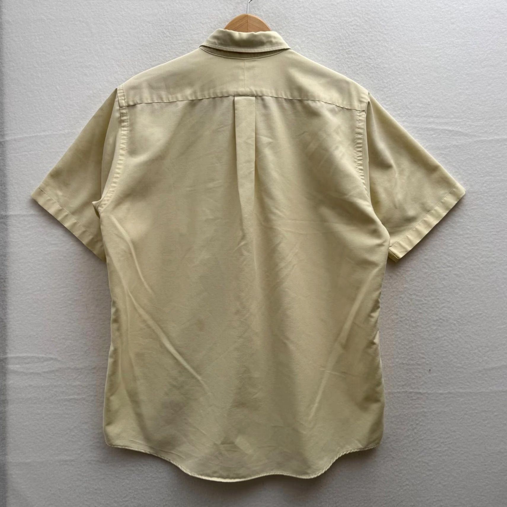 Vintage VINTAGE LL Bean Men’s Shirt Button-Up Short Sleeve Beige L Regular Large Beige Solid Button-Up Mens Shirt Size US L / EU 52-54 / 3 - 5 Thumbnail