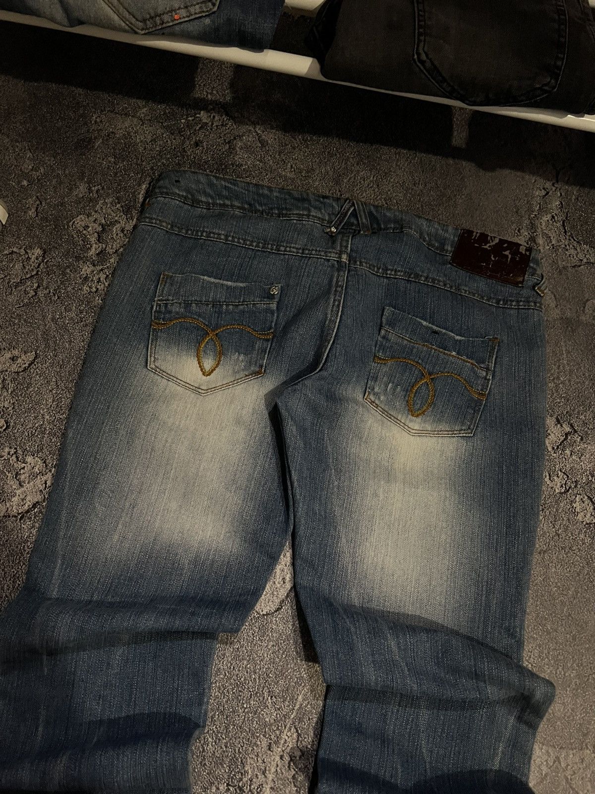 Japanese Brand Destroyed Archival Swag Slim Jean — Number Nine Style Size US 33 - 2 Thumbnail
