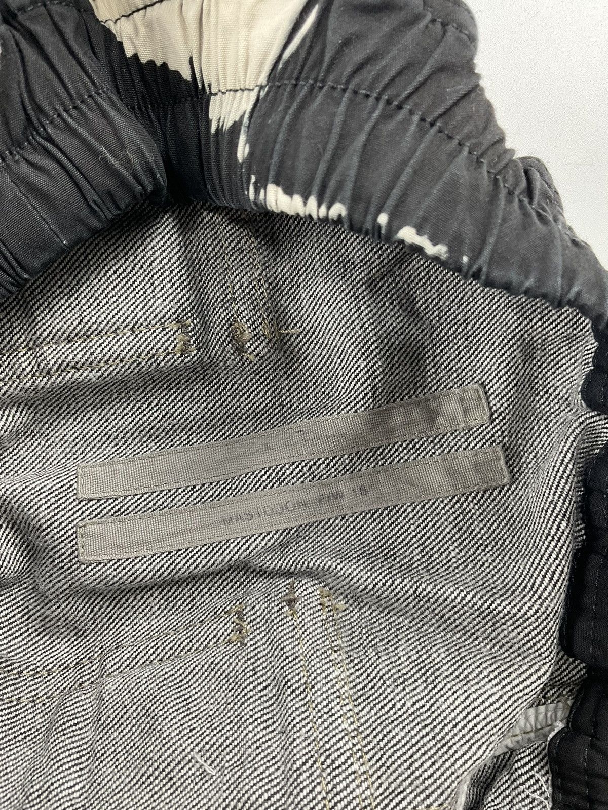 Rick Owens Rick Owens F/W'16 Mastodon Bleach Vomit Pod Denim Shorts Size US 32 / EU 48 - 6 Thumbnail