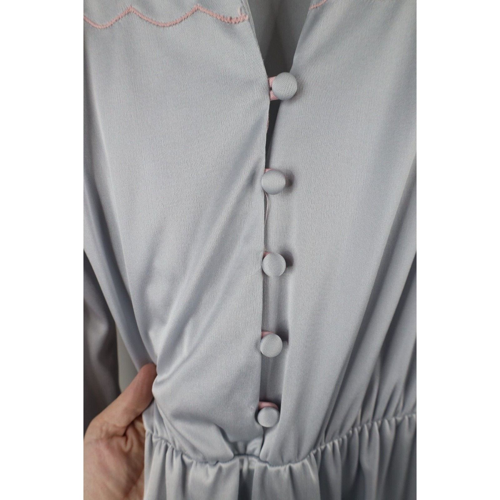 Vintage Vintage 80s 90s Mid Mod Distressed Cloud Knit Button Dress Size S / US 4 / IT 40 - 5 Thumbnail