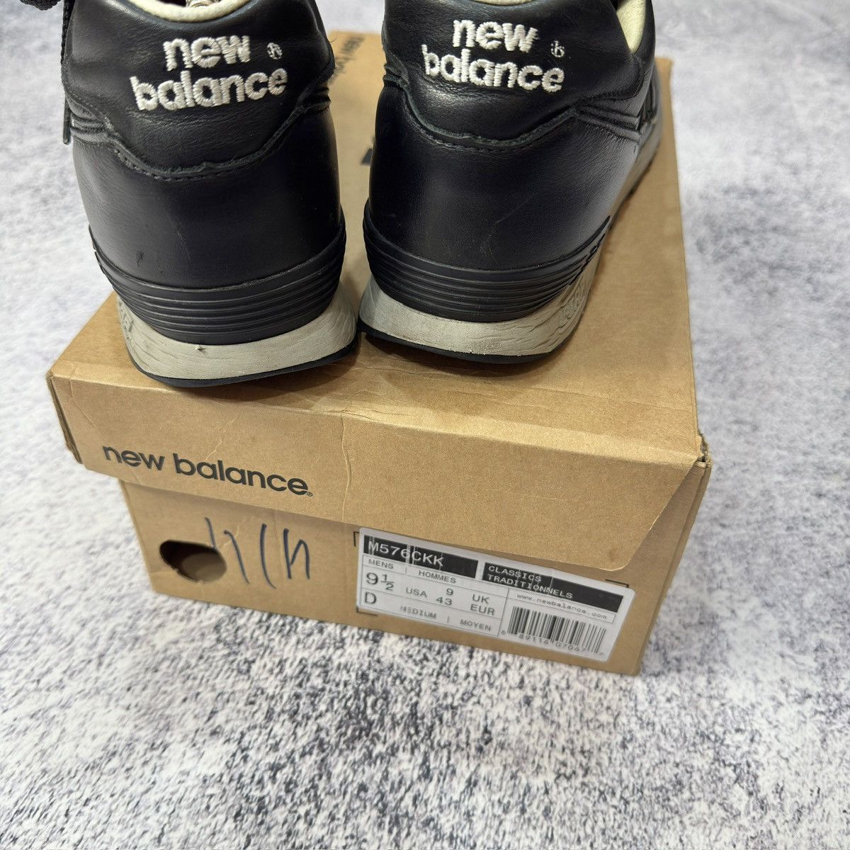 New Balance New Balance 576 M576CKK US9.5 UK9 EU43 27.5cm Size US 9.5 / EU 42-43 - 8 Thumbnail