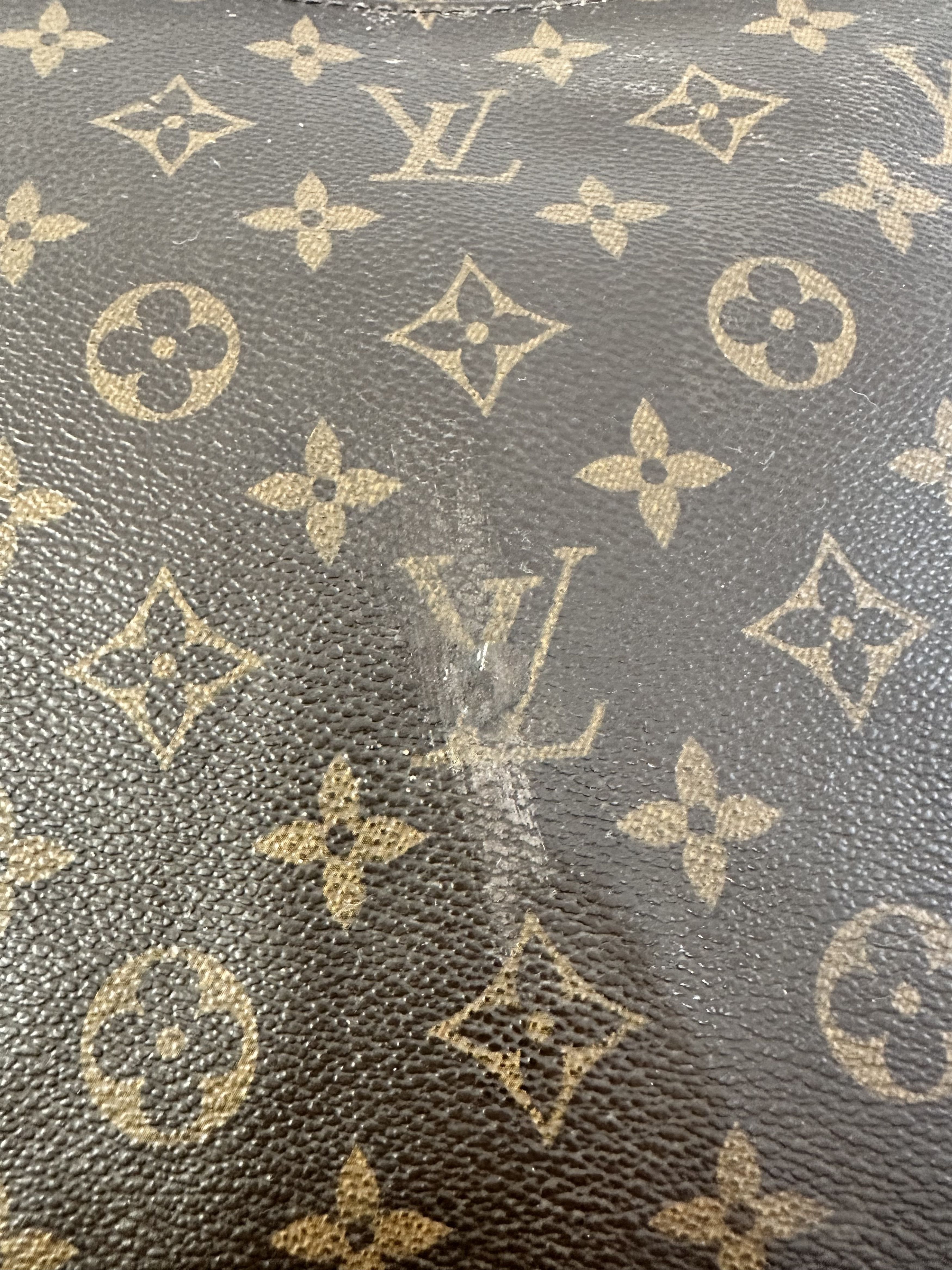 Louis Vuitton LOUIS VUITTON Monogram Beaubourg MM Messenger Bag Size ONE SIZE - 5 Thumbnail